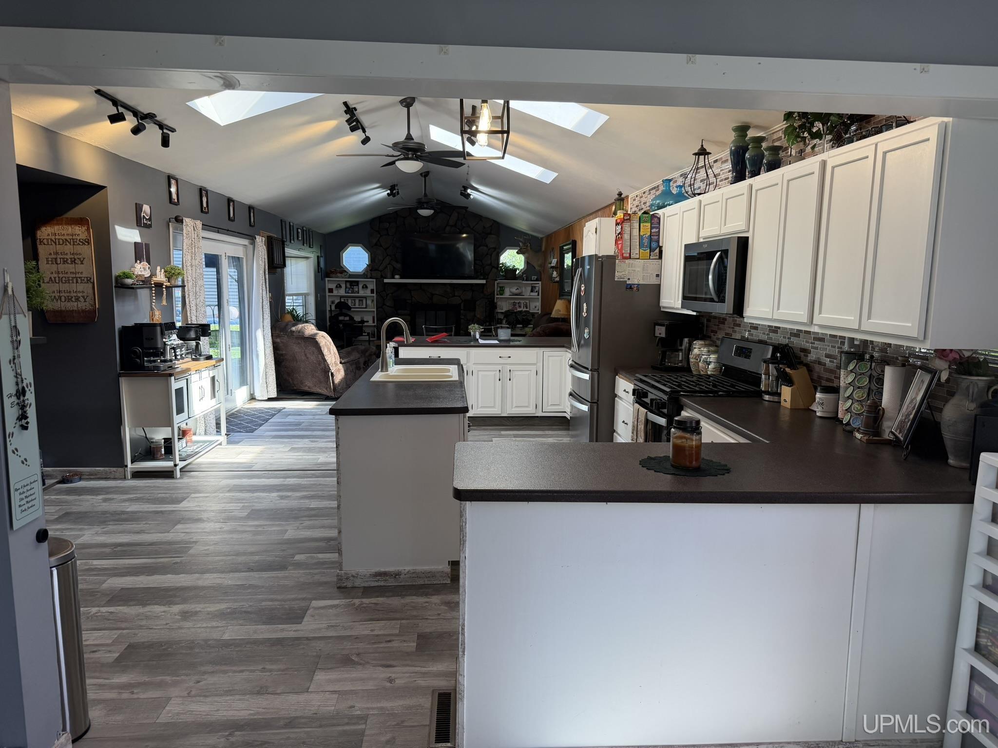 MLS 50209812 Large photo number 8 