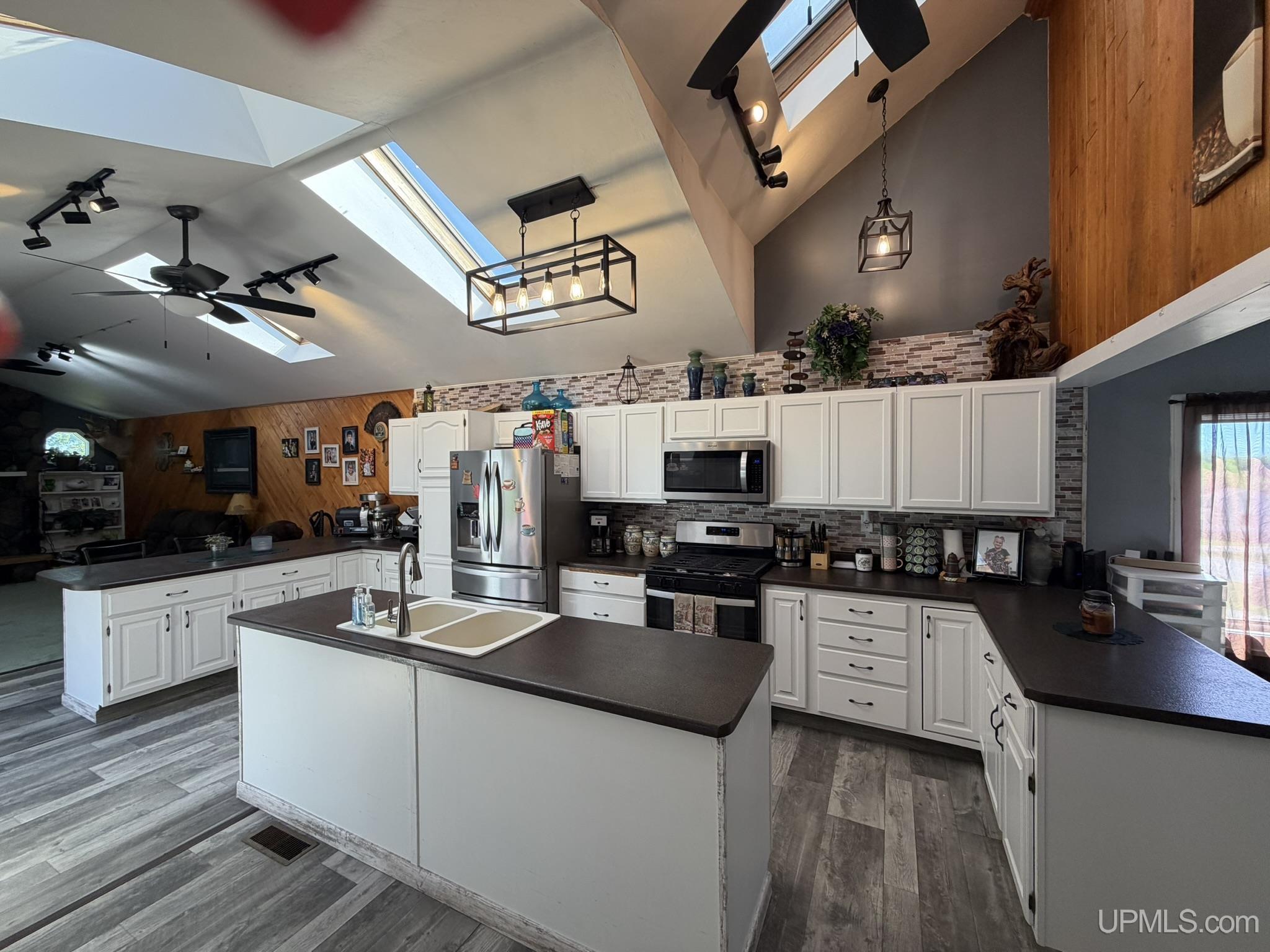 MLS 50209812 Large photo number 10 