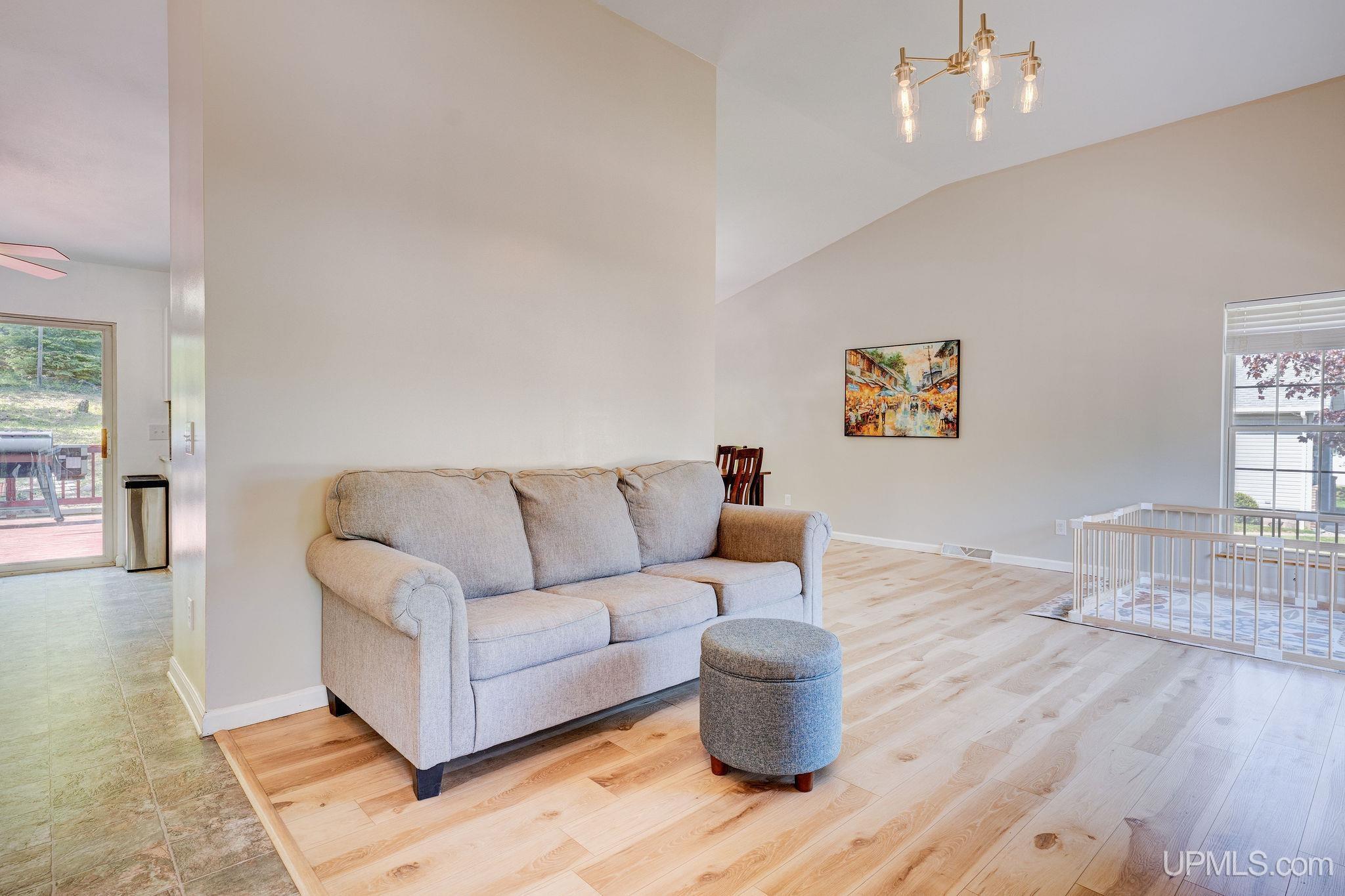 MLS 50209816 Large photo number 3 