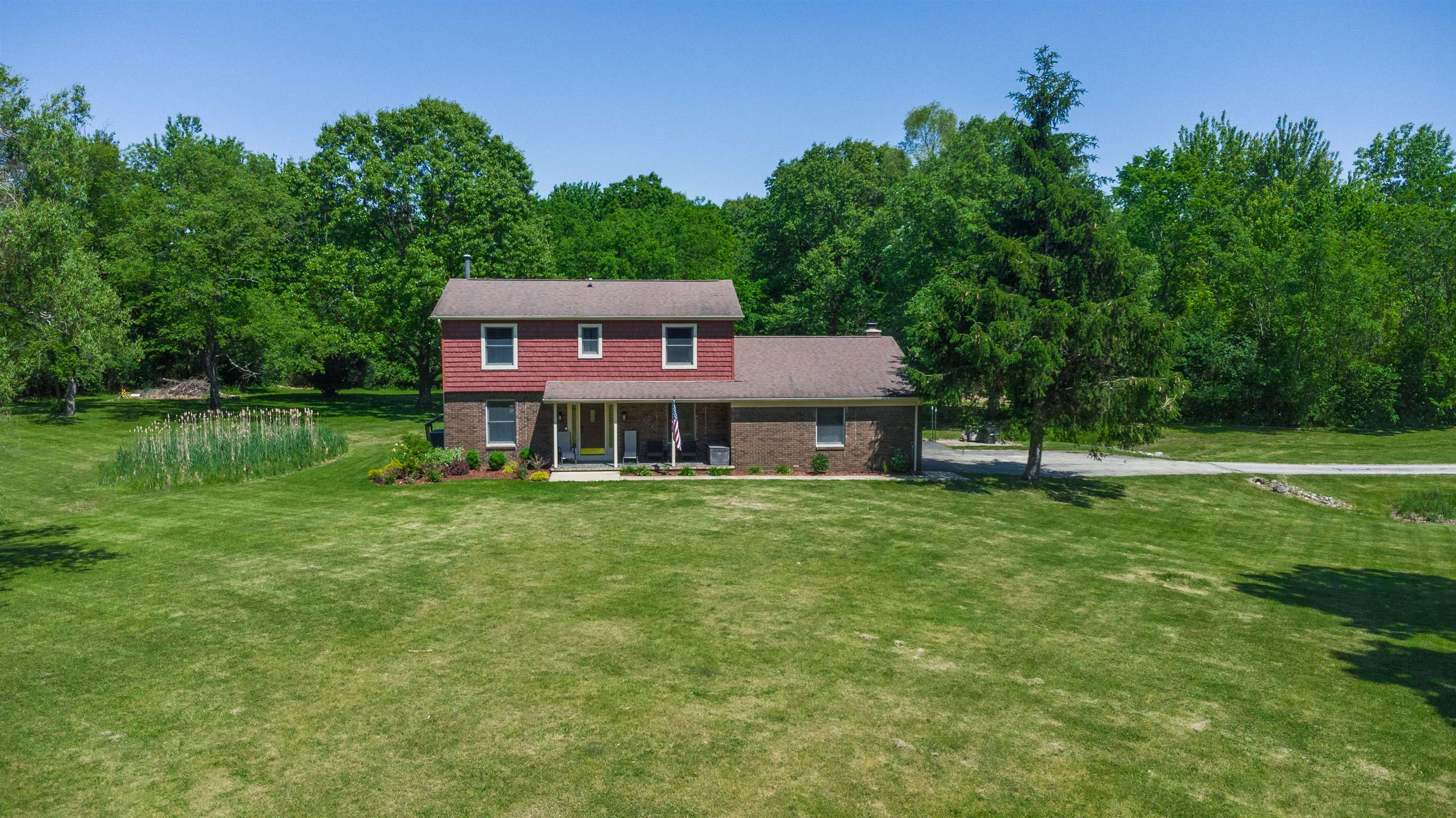Photo 2 of Single family home for sale at 3392 Breezewood Ct, Ortonville, MI 48462 | MLS# 5050209872 | Listing updated on 2026-06-16