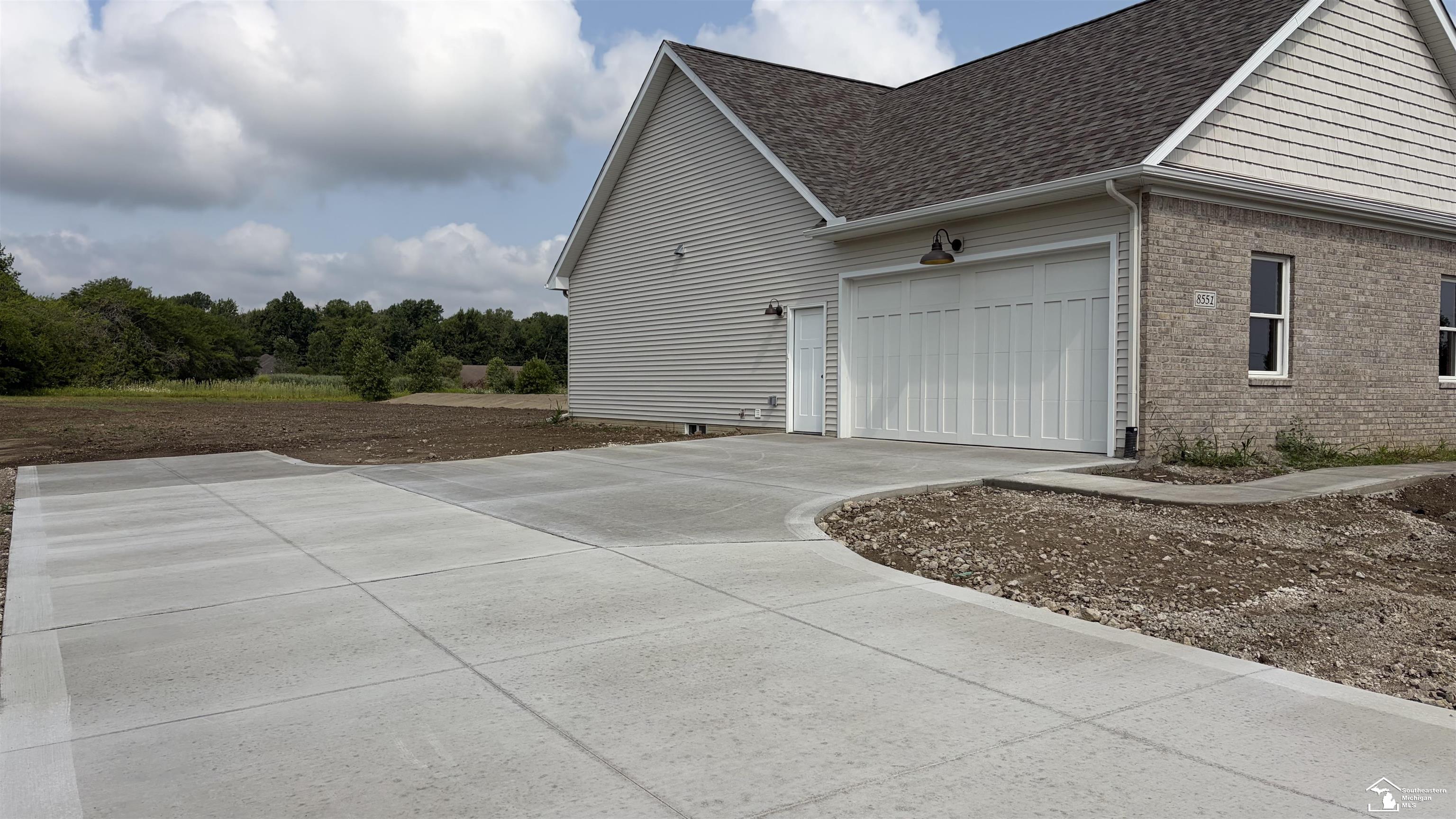 2nd image of 8551 Grafton Rd, Newport, MI 48166 | MLS# 50209977