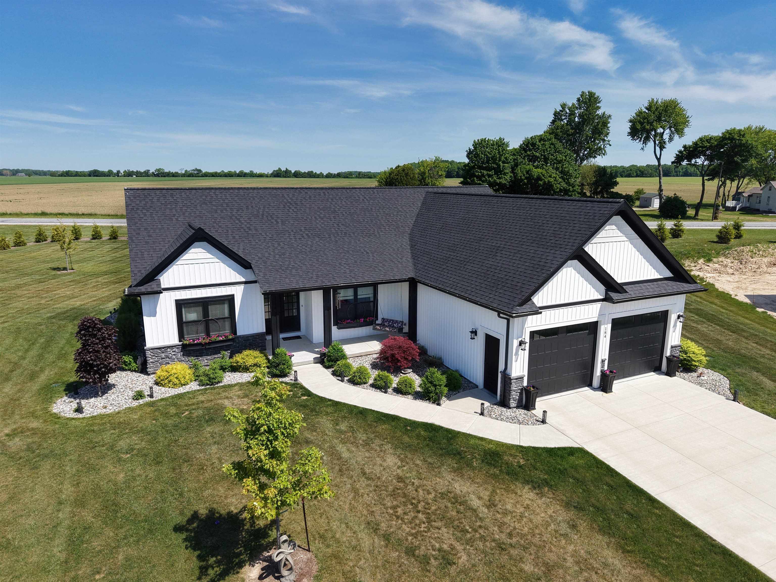 1st image of 184 Queens Creek Dr, Frankenmuth, MI 48734 | MLS# 50209987