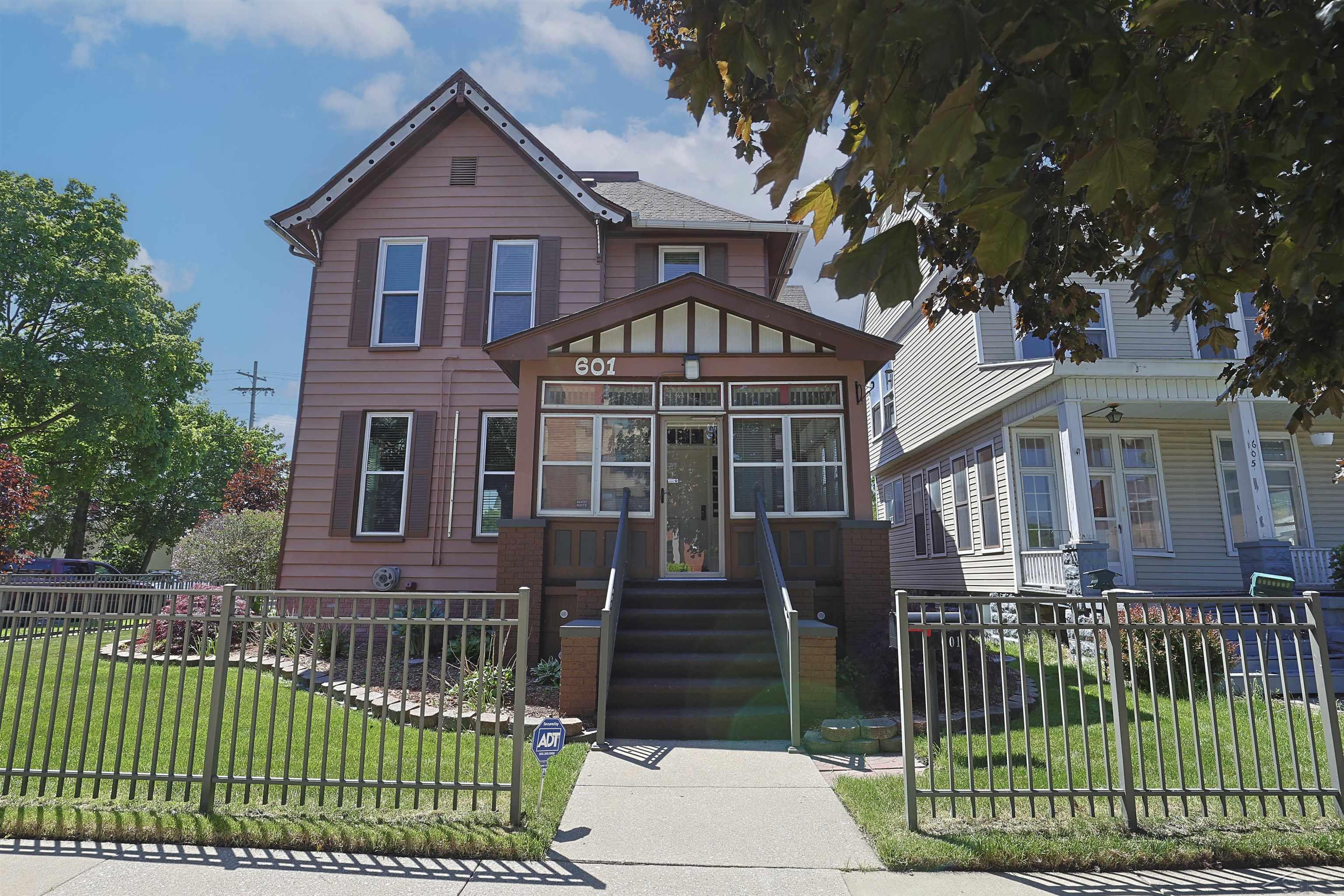 Homes for sale in Bay City City Bay, MI | 601 N Van Buren St, Bay City City Bay, MI 48708 | MLS# 61050210023