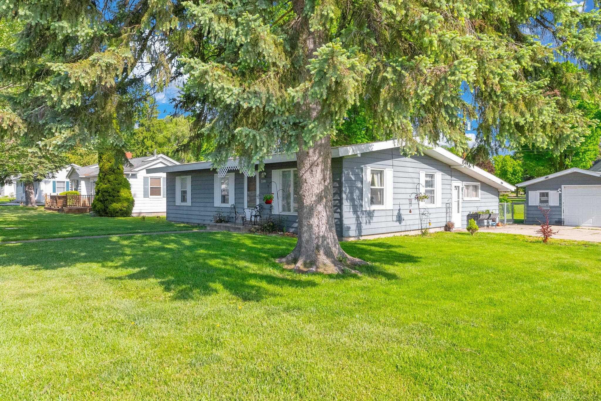 Photo 1 of Single family home for sale at 7191 Boynton St, Lexington, MI 48450 | MLS# 58050210148 | Listing updated on 2026-09-19