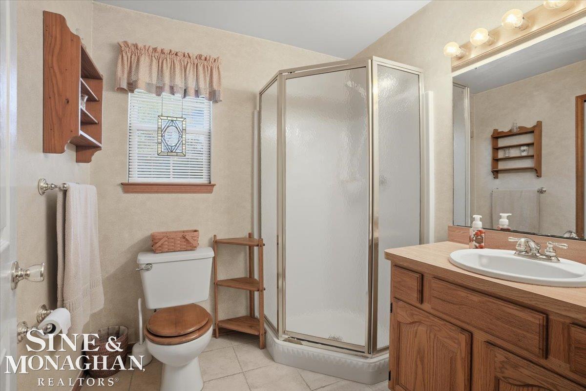 8892 Marr Road photo 12
