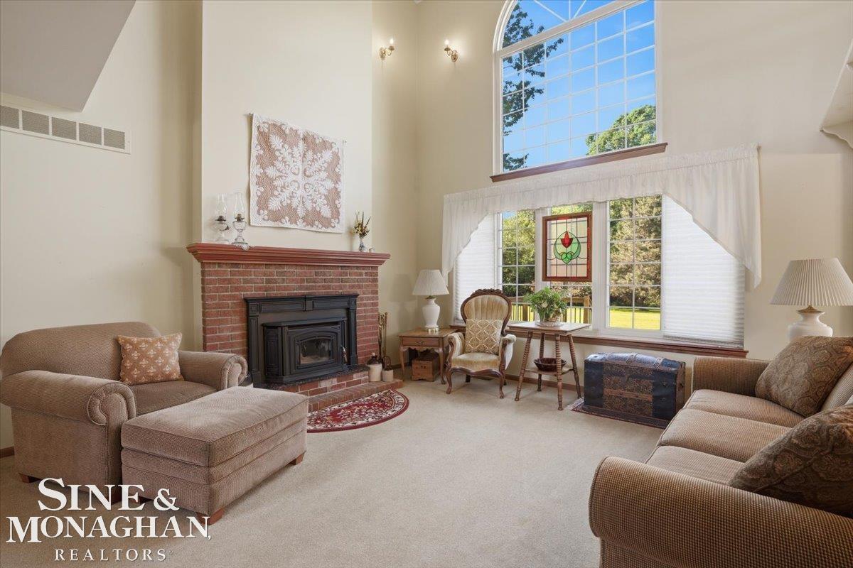 8892 Marr Road photo 4