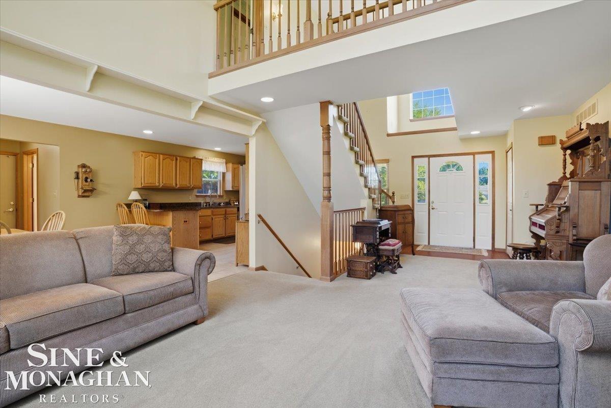 8892 Marr Road photo 6