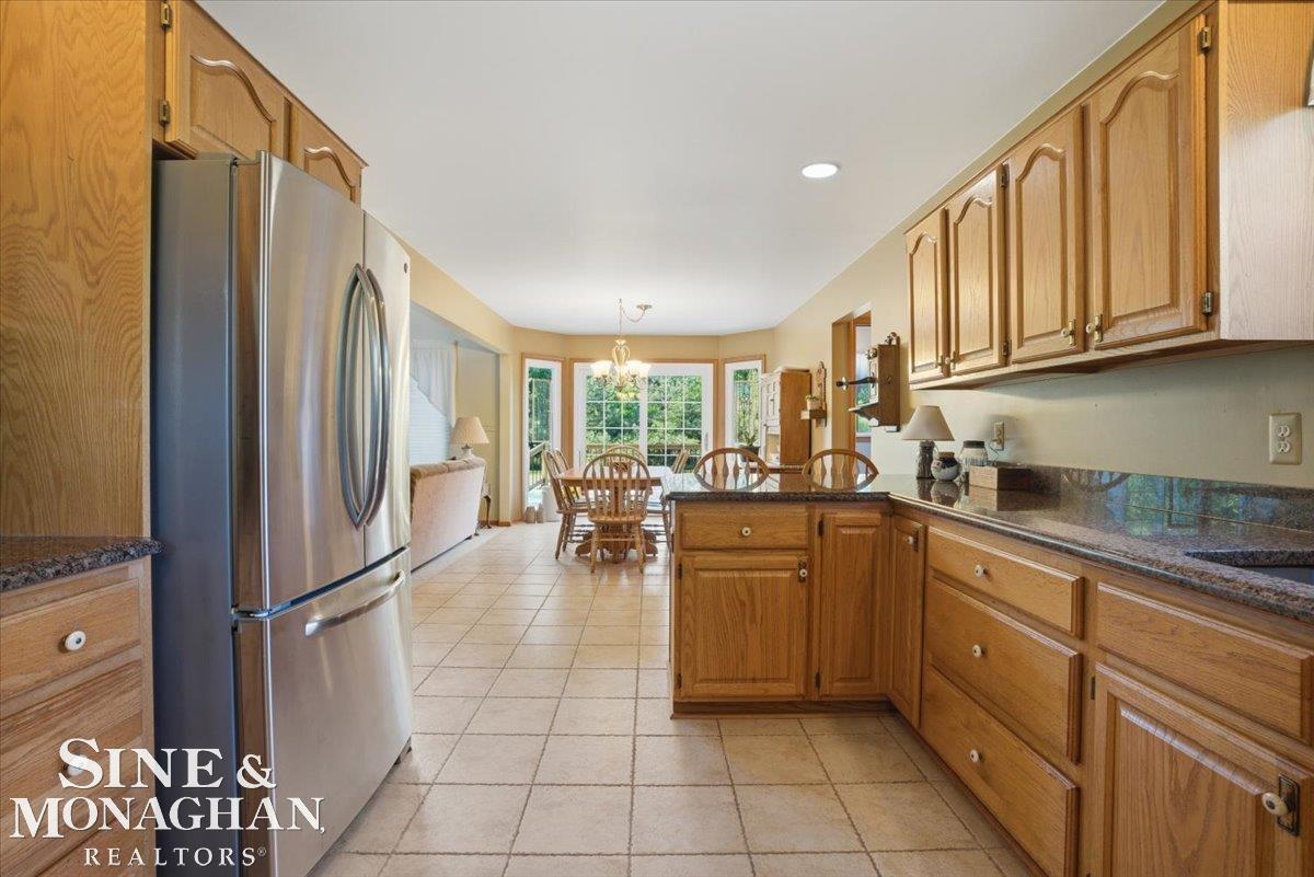 8892 Marr Road photo 10