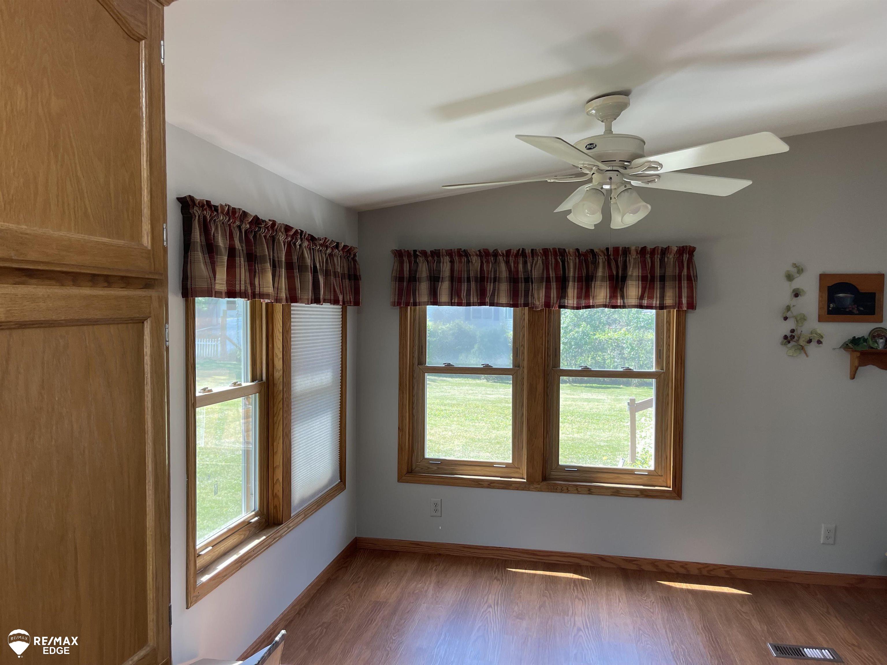 4573 Klam Road photo 16