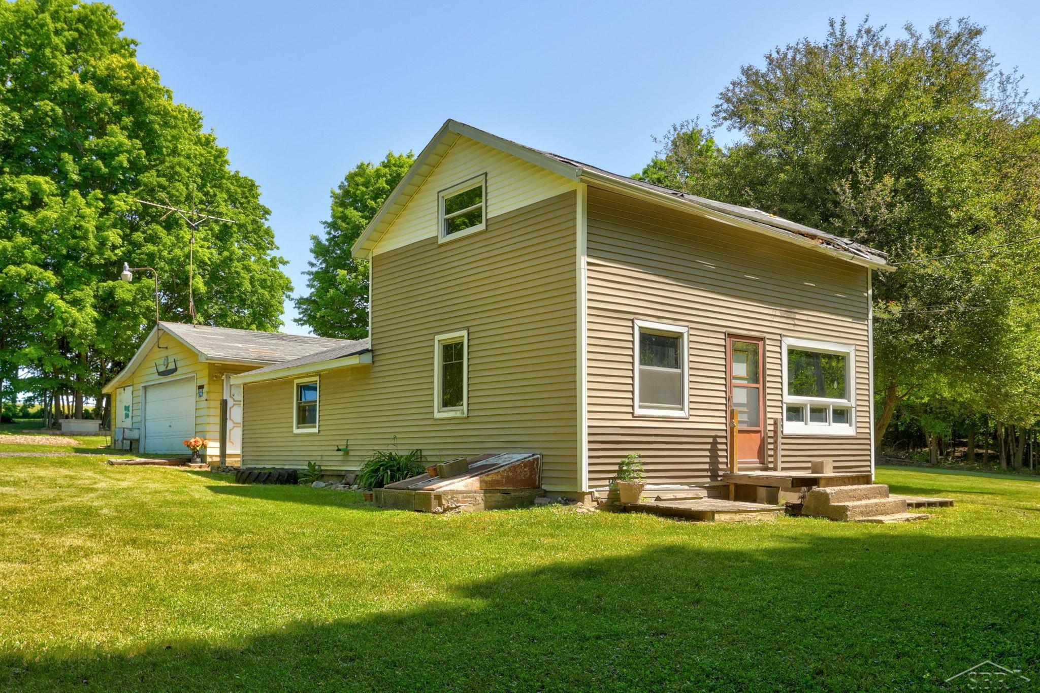 5400 Sister Lake Road photo 4