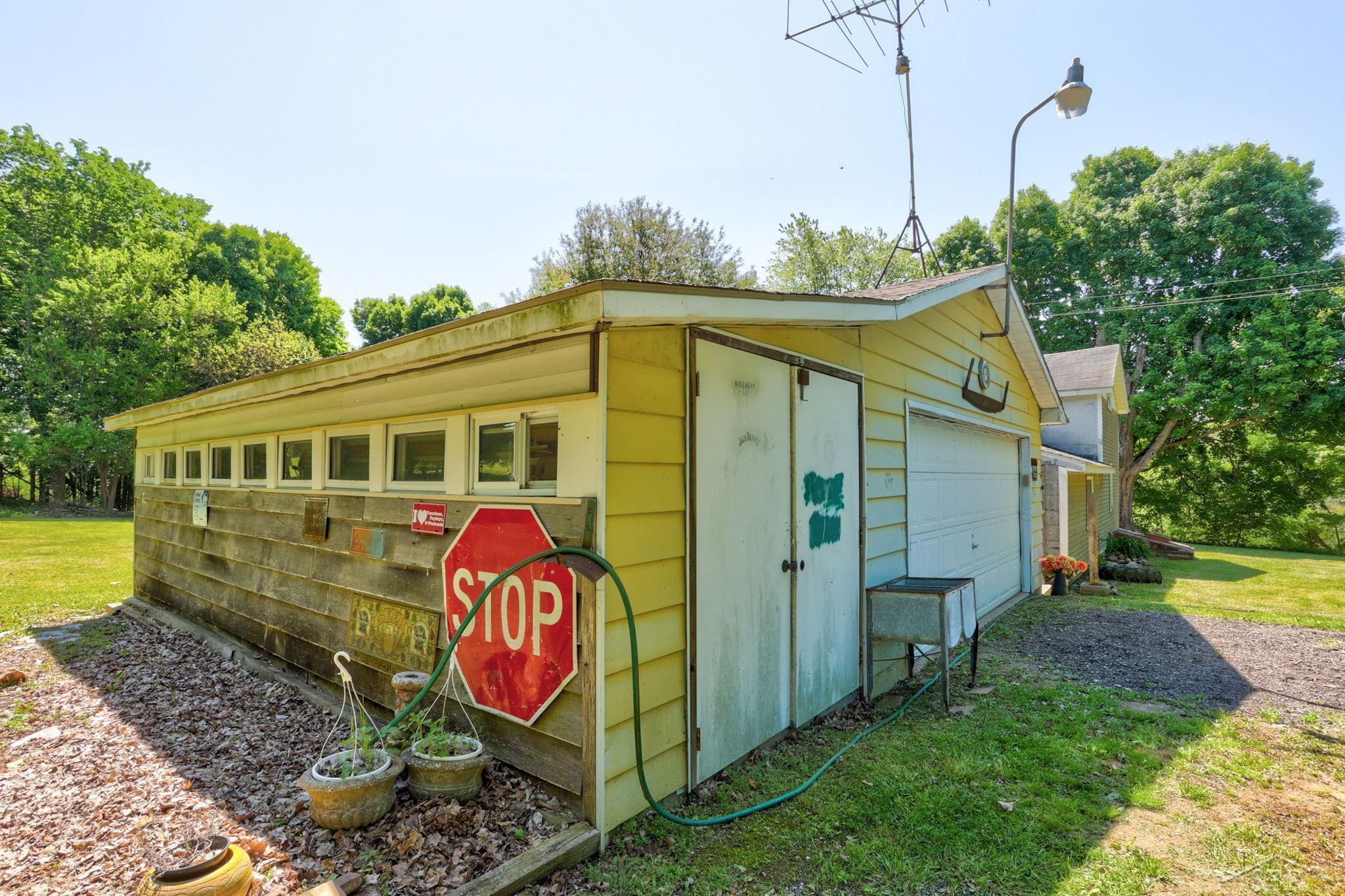 5400 Sister Lake Road photo 8