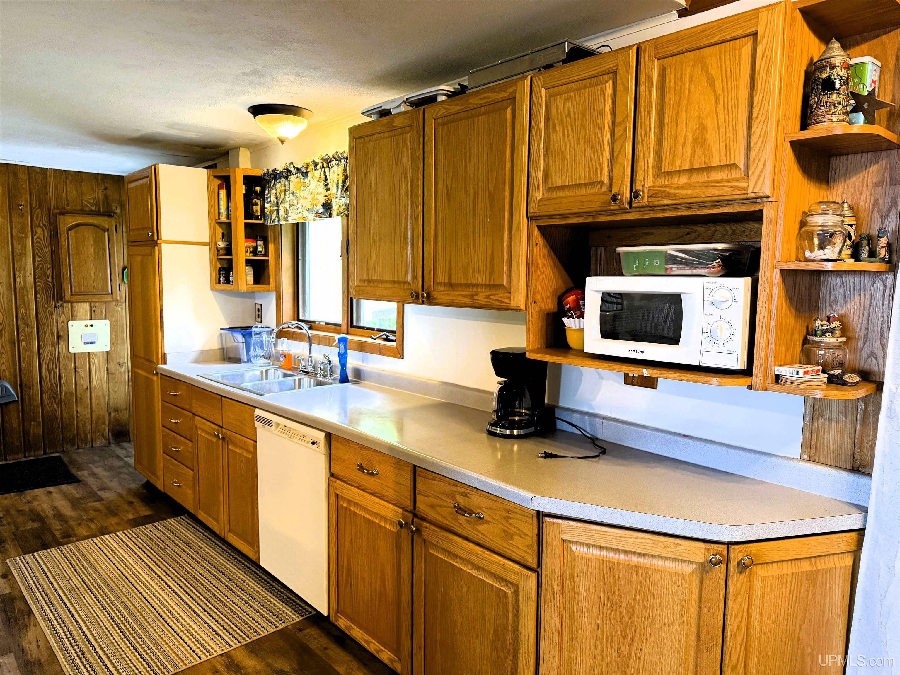 MLS 50210371 Large photo number 8 