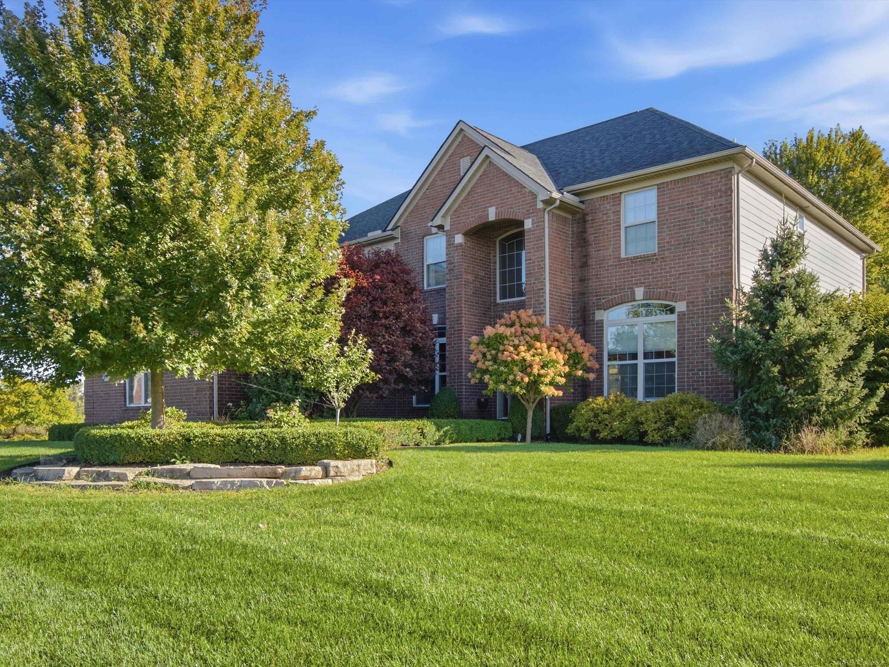 Photo 2 of Single family home for sale at 3526 Hawthorn Ct, Oakland, MI 48363 | MLS# 58050210434 | Listing updated on 2026-09-24