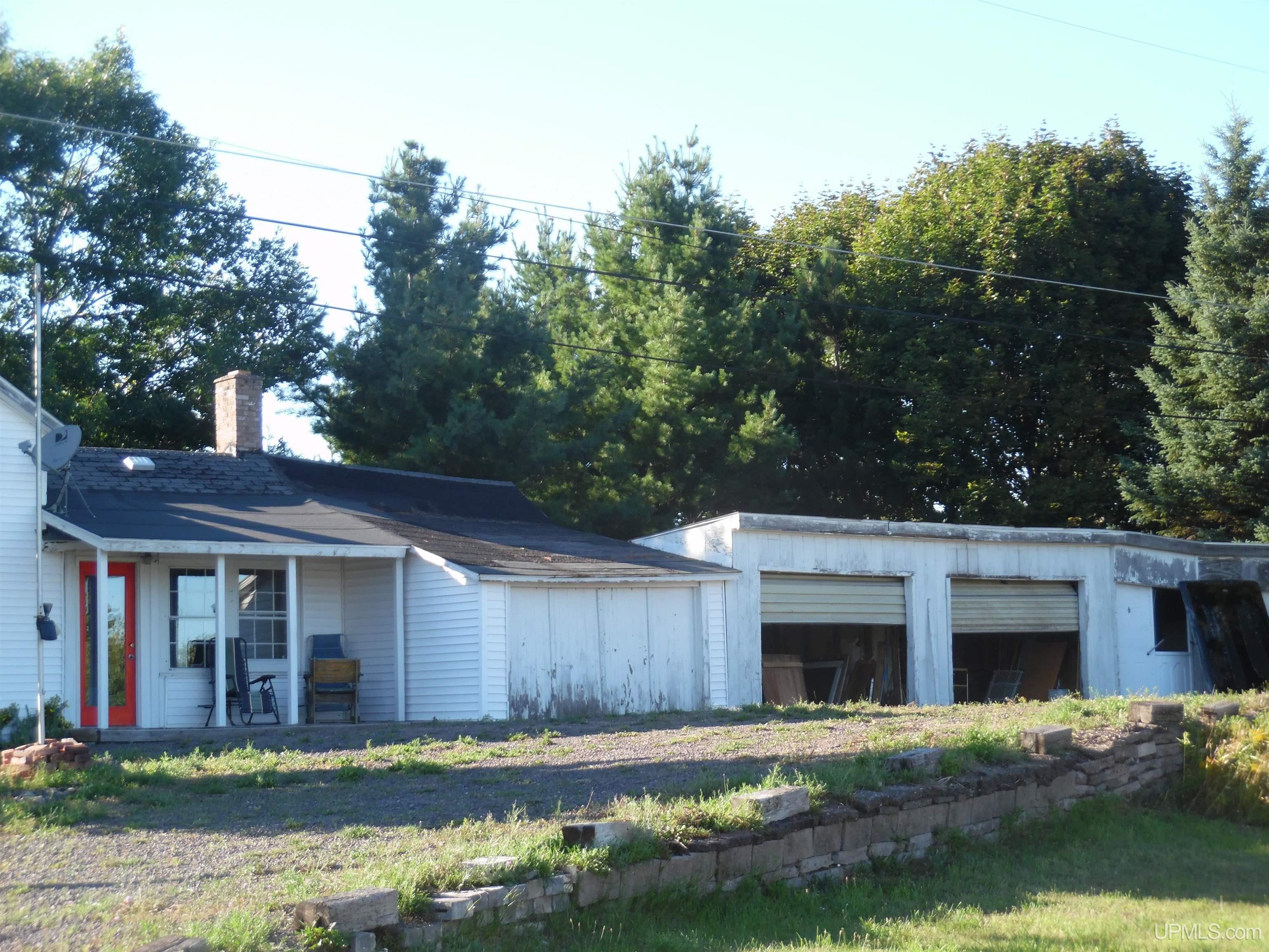 2nd image of 25828 Lake Linden Ave, Calumet, MI 49913 | MLS# 50210463
