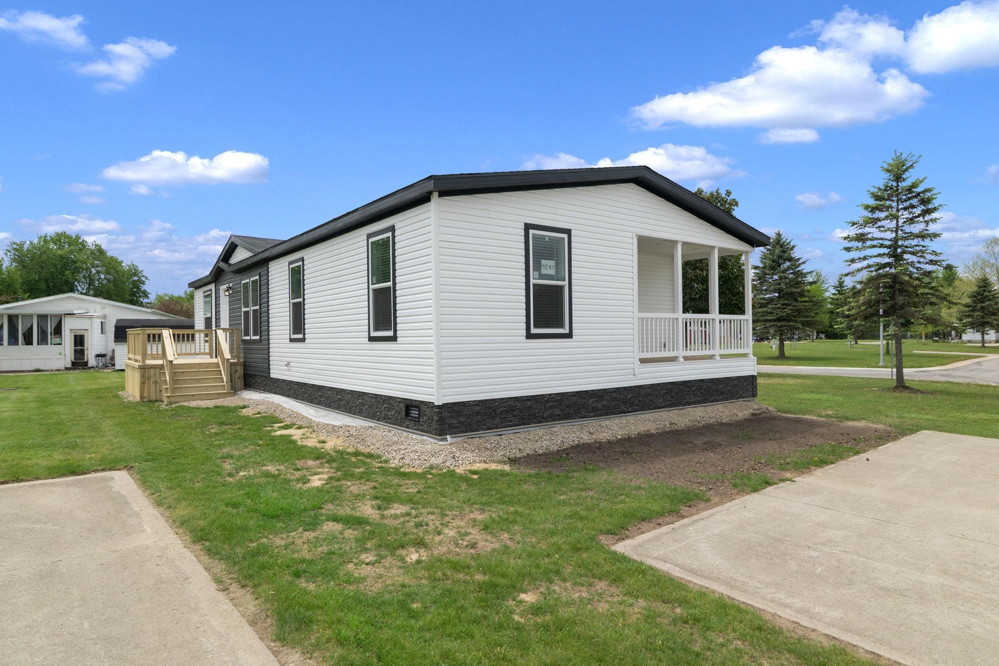 4087 Sunset Maple Drive photo 4