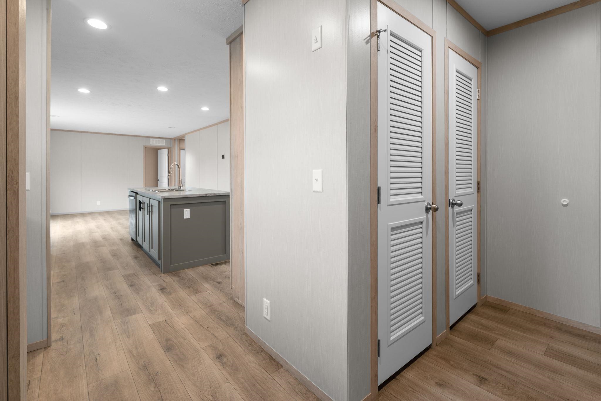 7197 Mapleview Circle photo 14