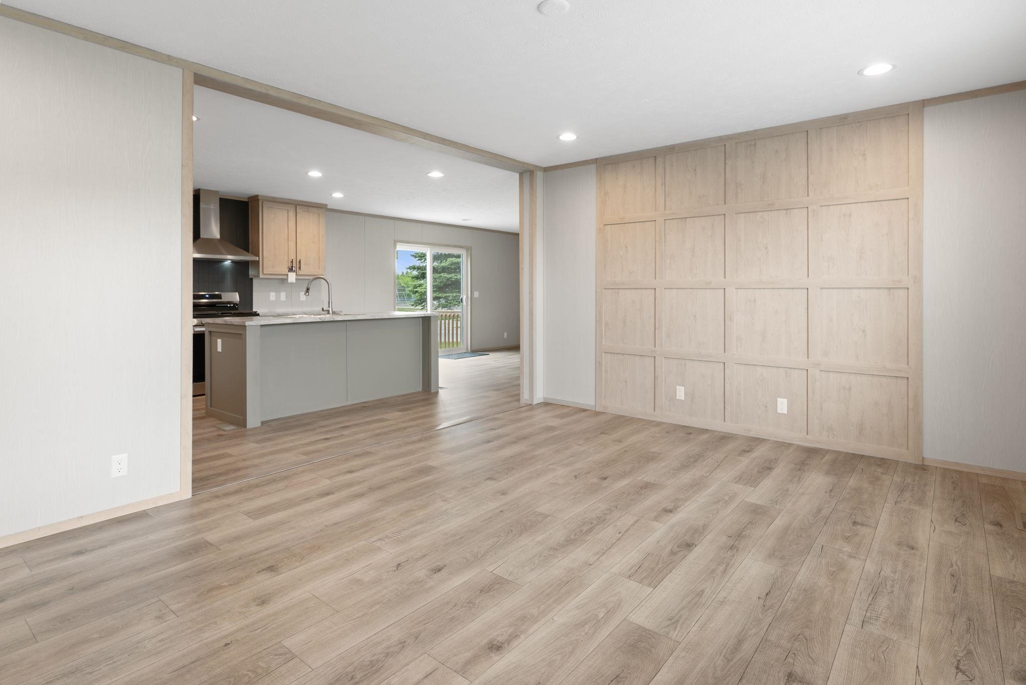 7197 Mapleview Circle photo 6