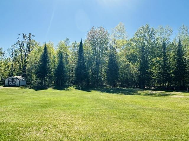18th image of 17900 Iroquois Dr, Atlanta, MI 49709 | MLS# 50210535