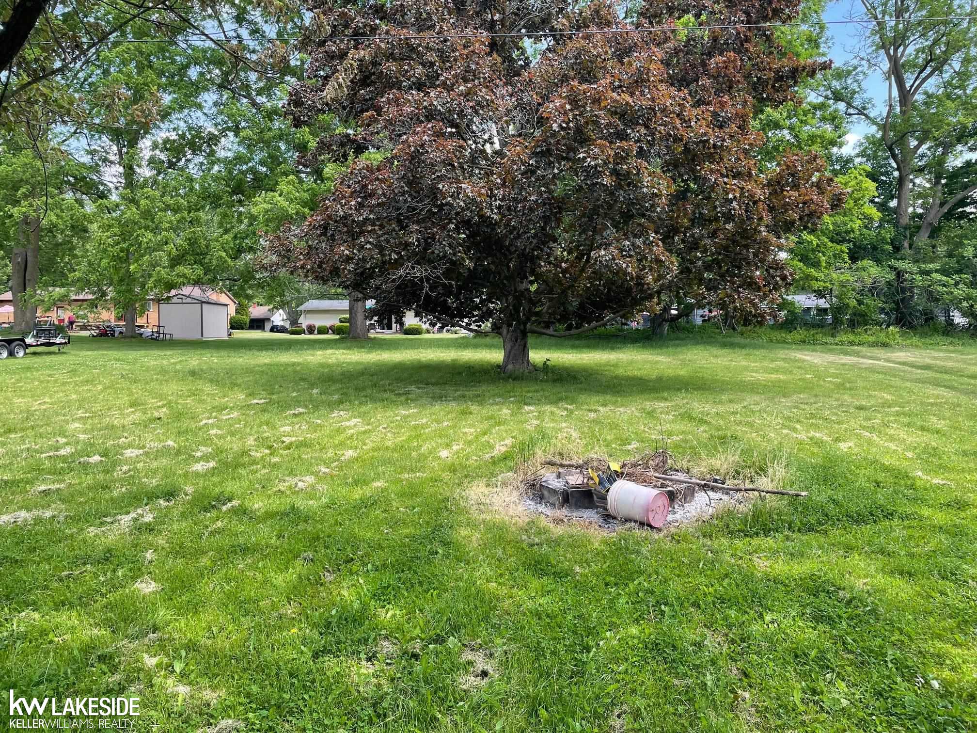 441 E Saint Clair Street photo 7