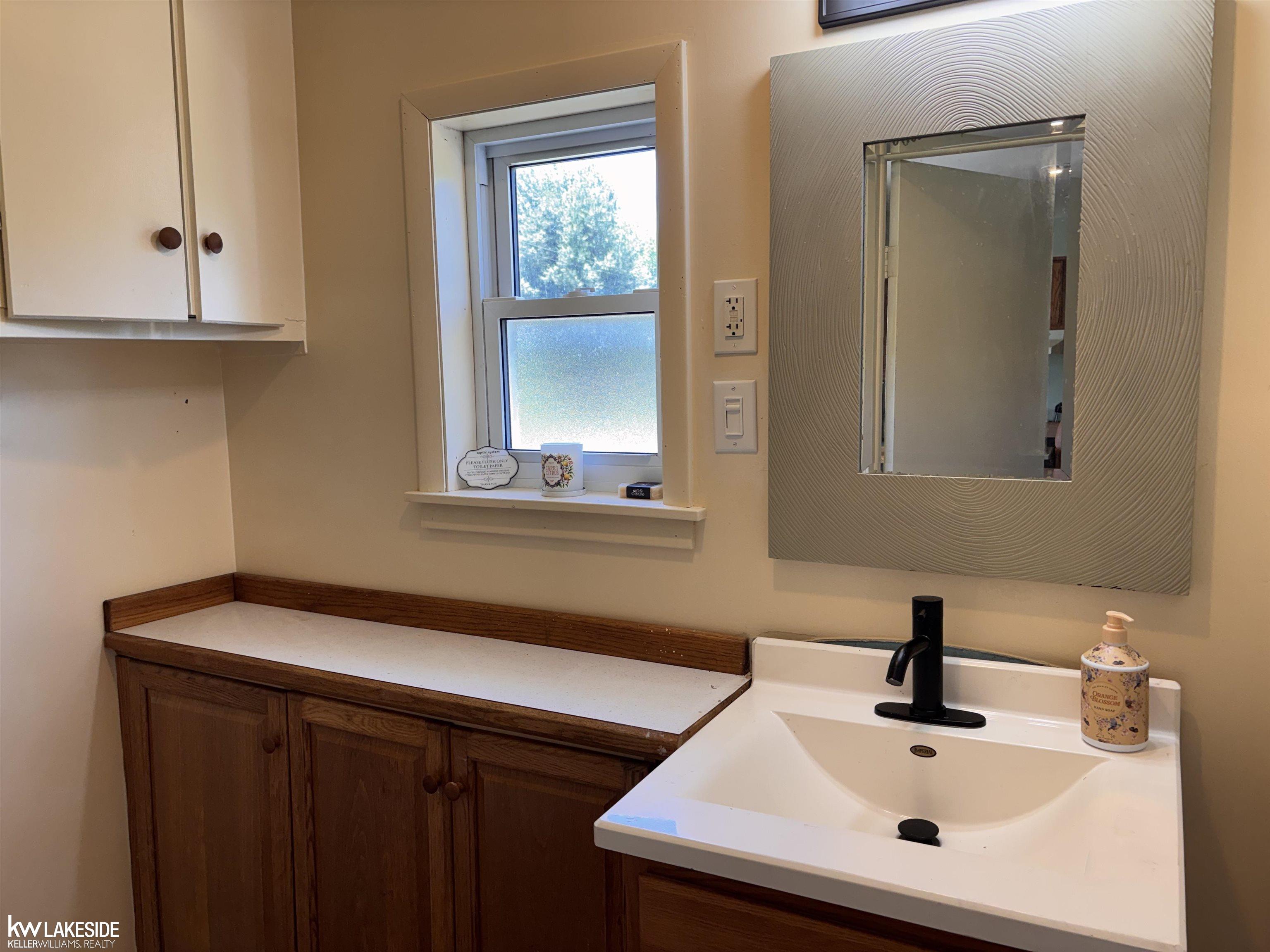 9956 Sharp Road photo 11