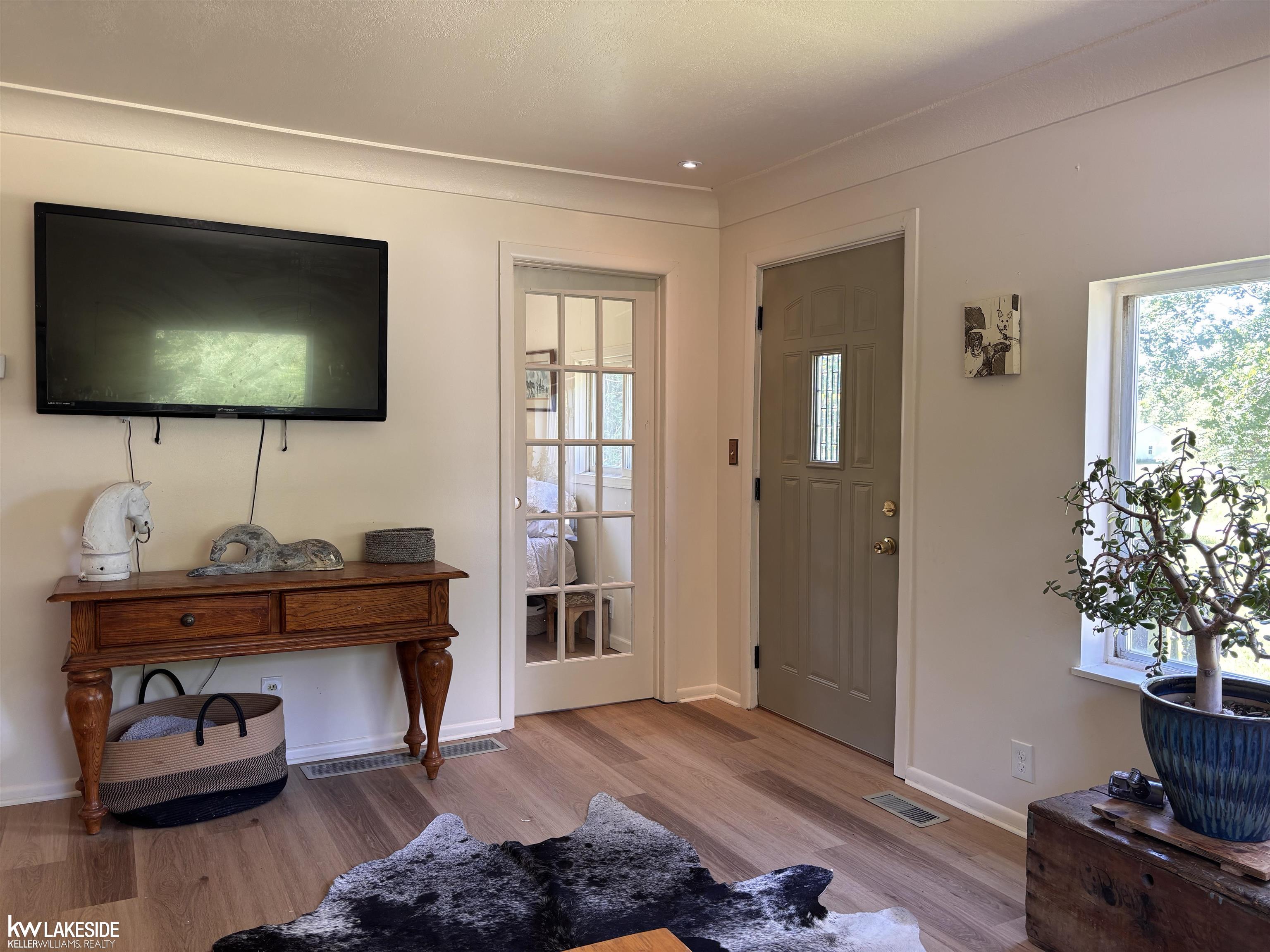 9956 Sharp Road photo 14