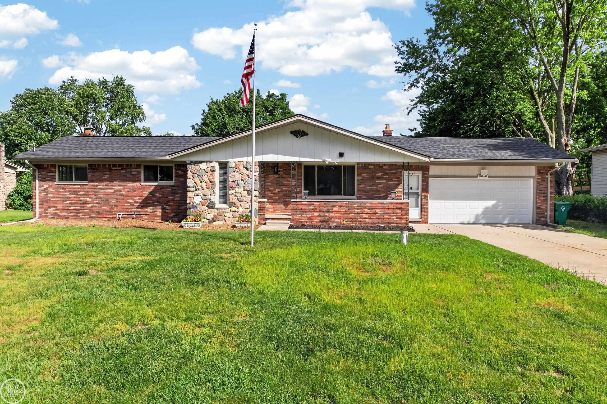 8650 Sandy Crest Drive