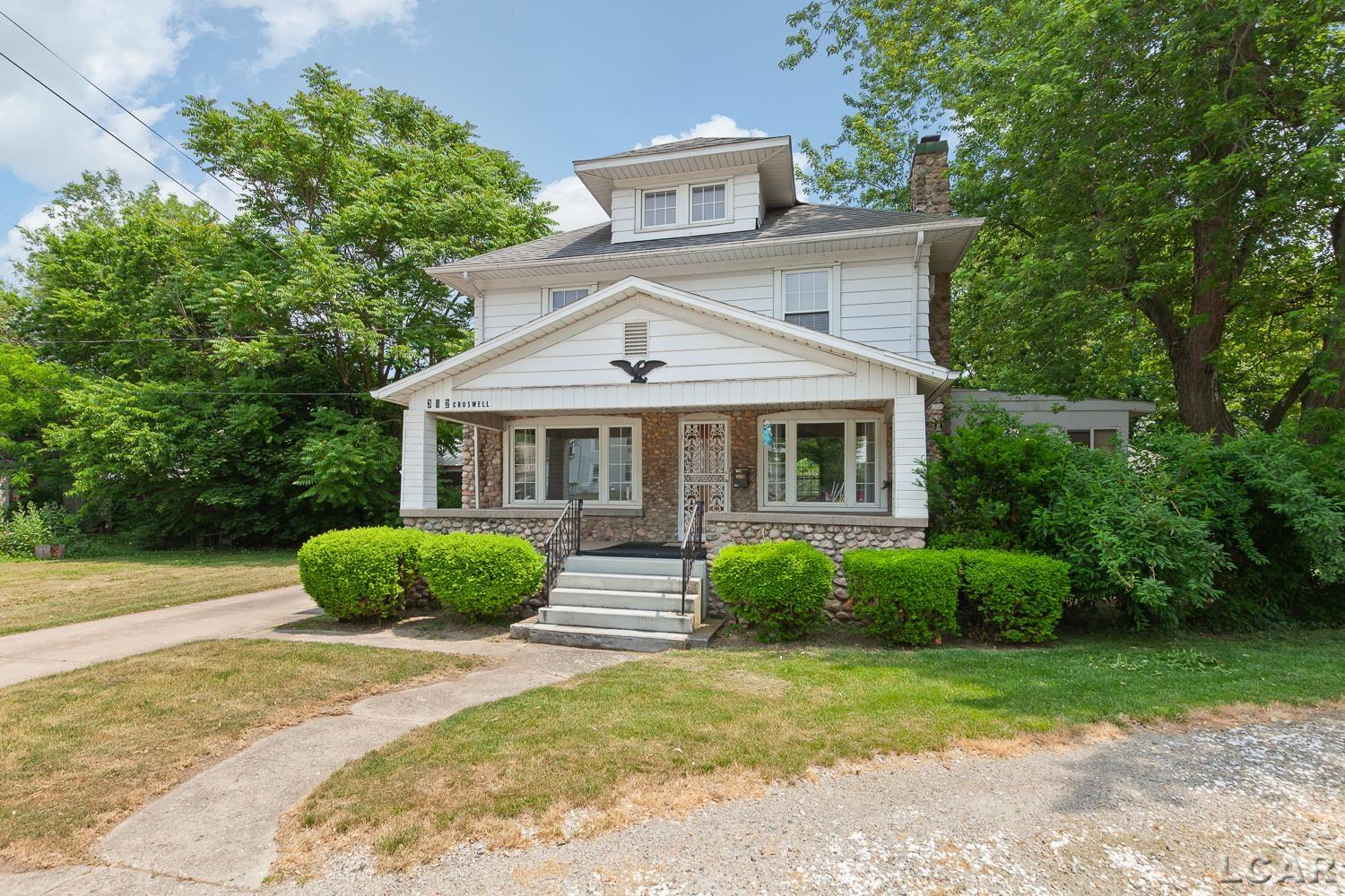 2nd image of 302 Croswell St, Adrian, MI 49221 | MLS# 56050210726