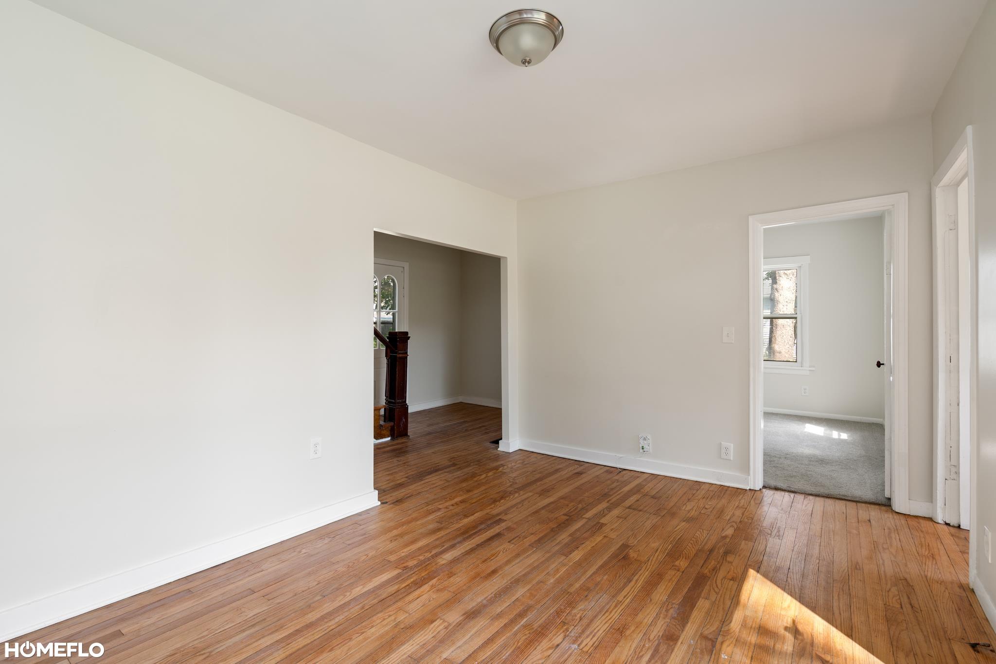 240 W 3rd Street photo 6