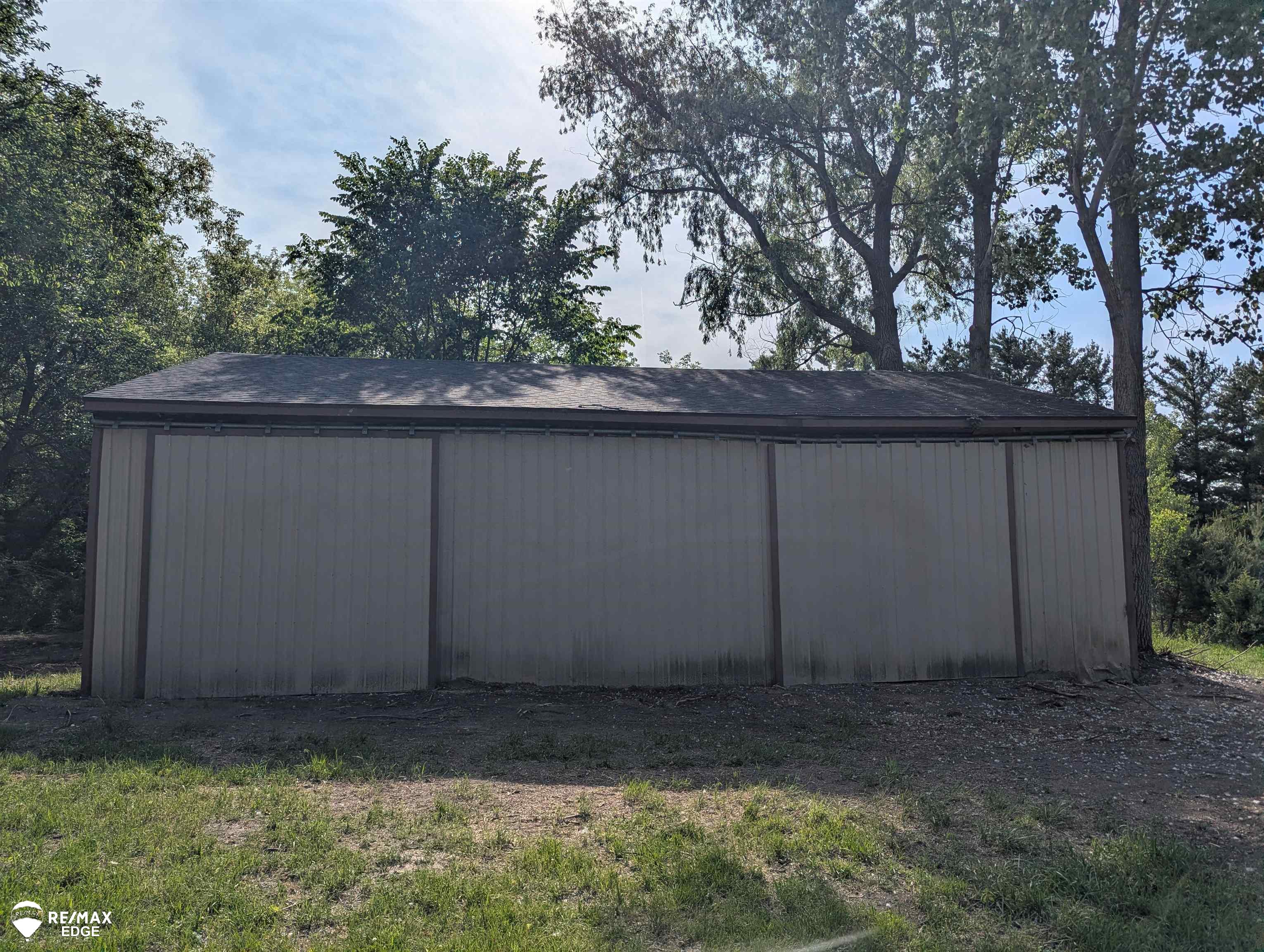 6283 Hart Lake Road photo 9