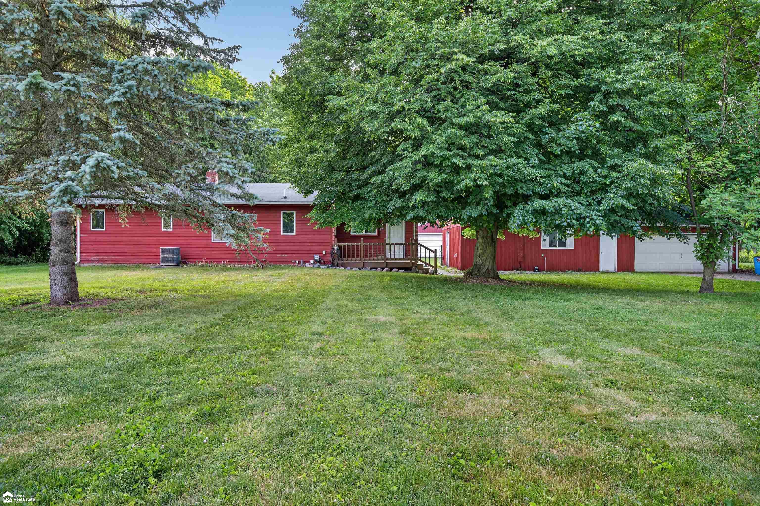 1444 S Genesee RD