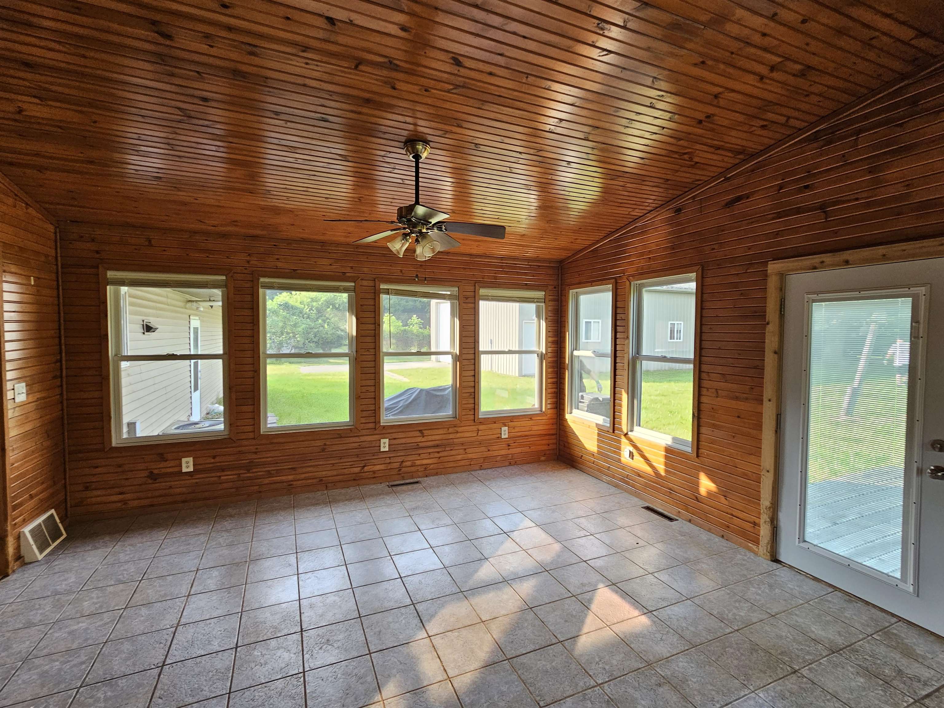 Homes for sale in Birch Run, MI | 8525 Dixie Hwy, Birch Run, MI 48415 | MLS# 50210804