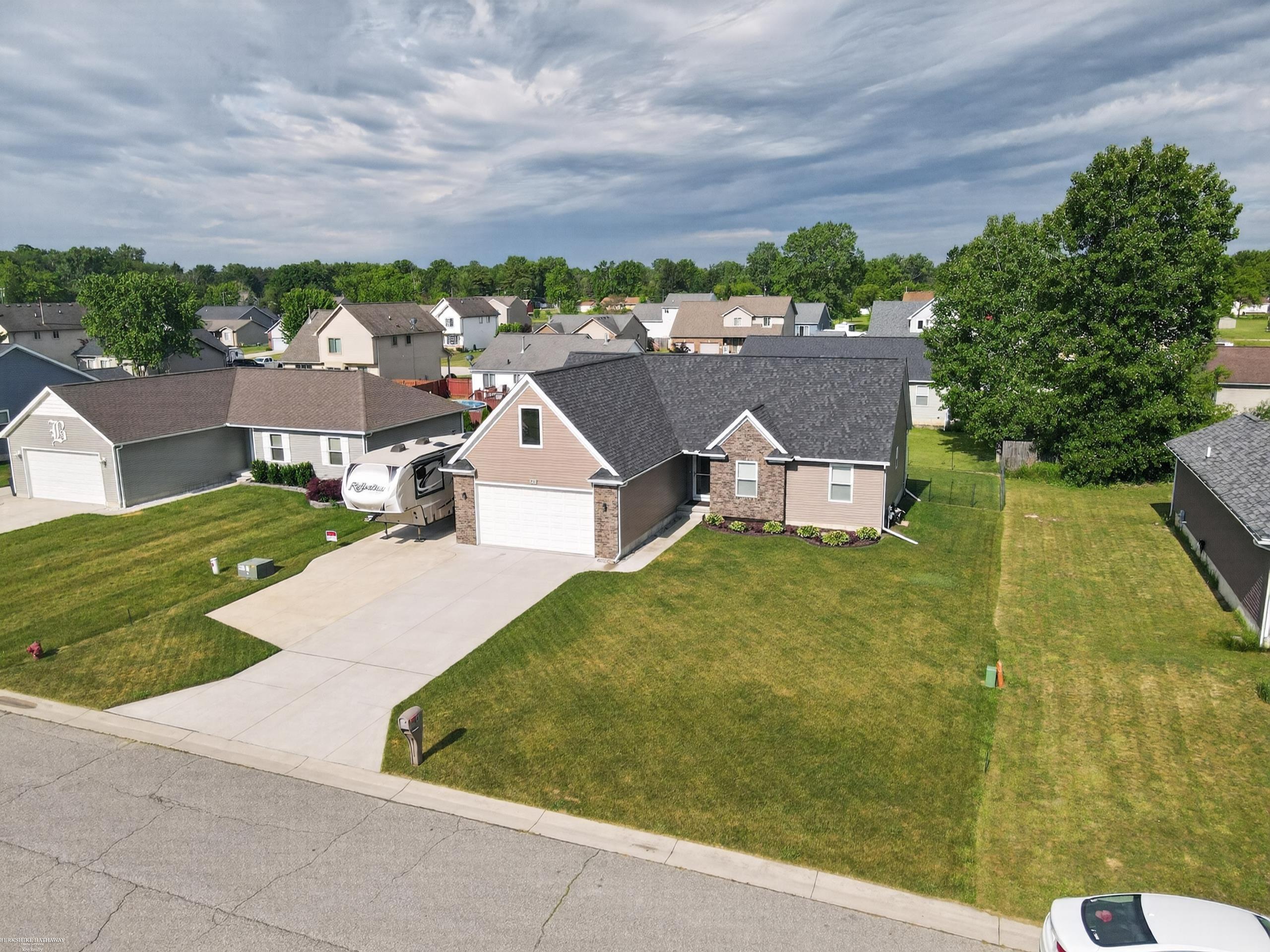 Photo 3 of Single family home for sale at 343 Marion Ave, Kimball, MI 48074 | MLS# 58050210944 | Listing updated on 2026-09-28