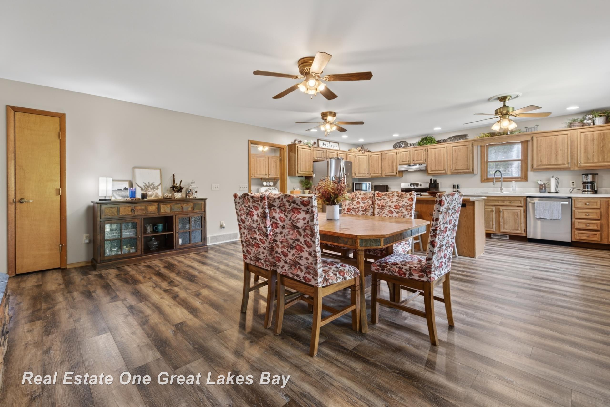 6153 Marathon Road photo 11