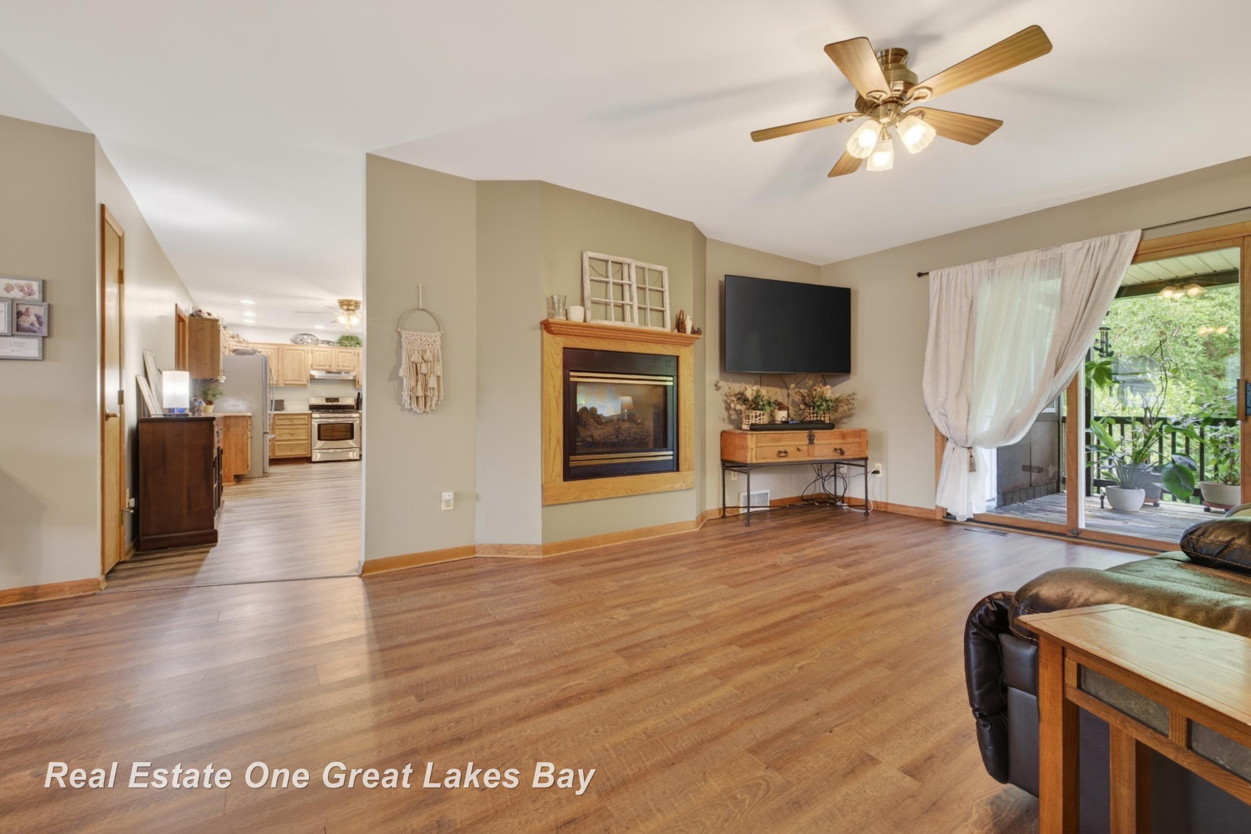 6153 Marathon Road photo 6