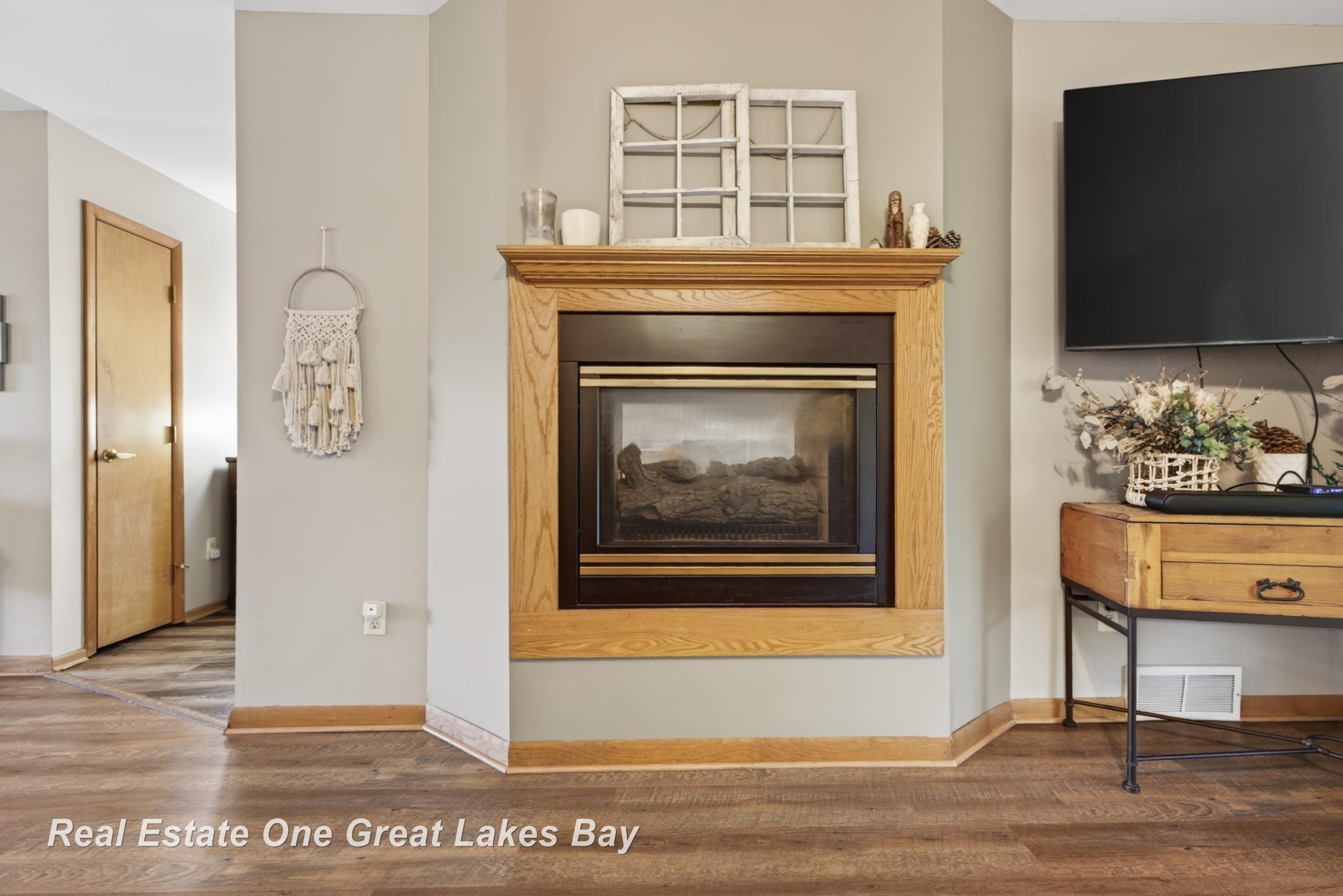 6153 Marathon Road photo 7