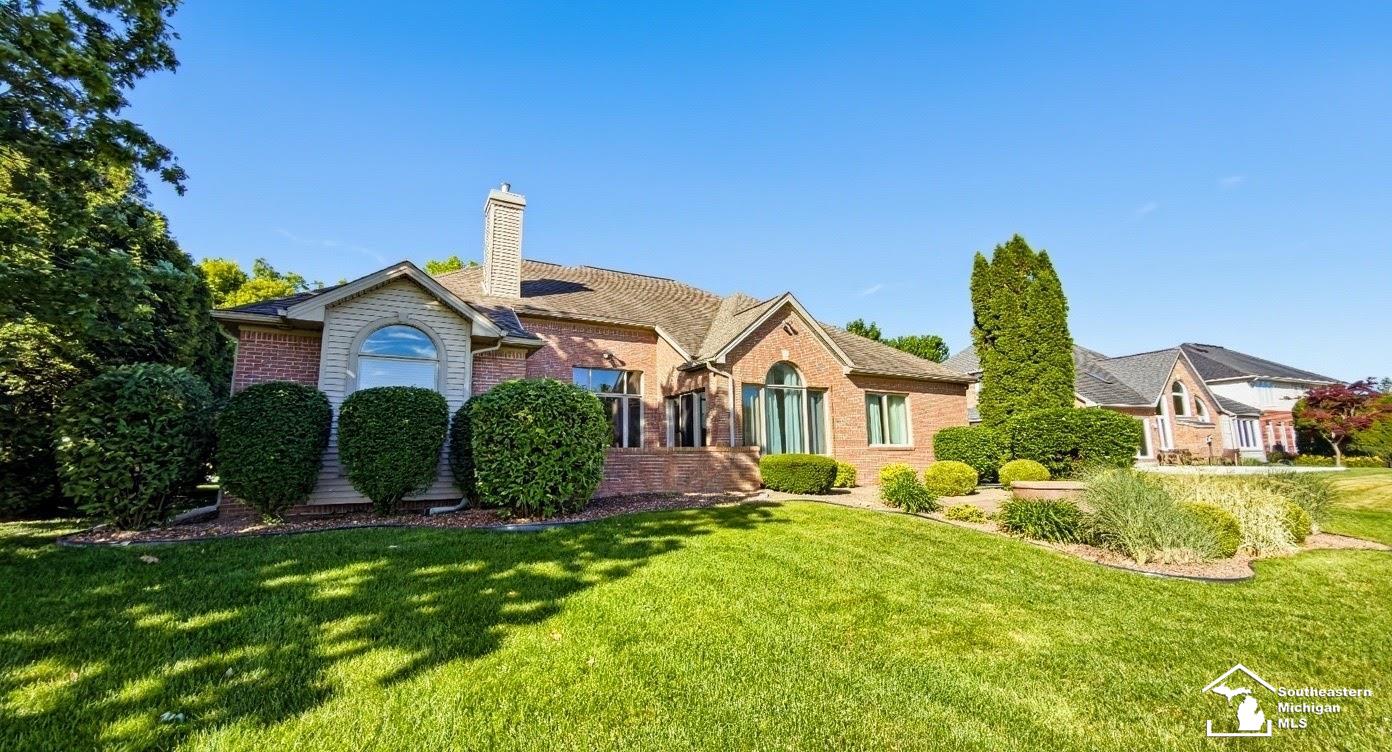 5th image of 1009 Regents Park Dr, Monroe, MI 48161 | MLS# 50211284