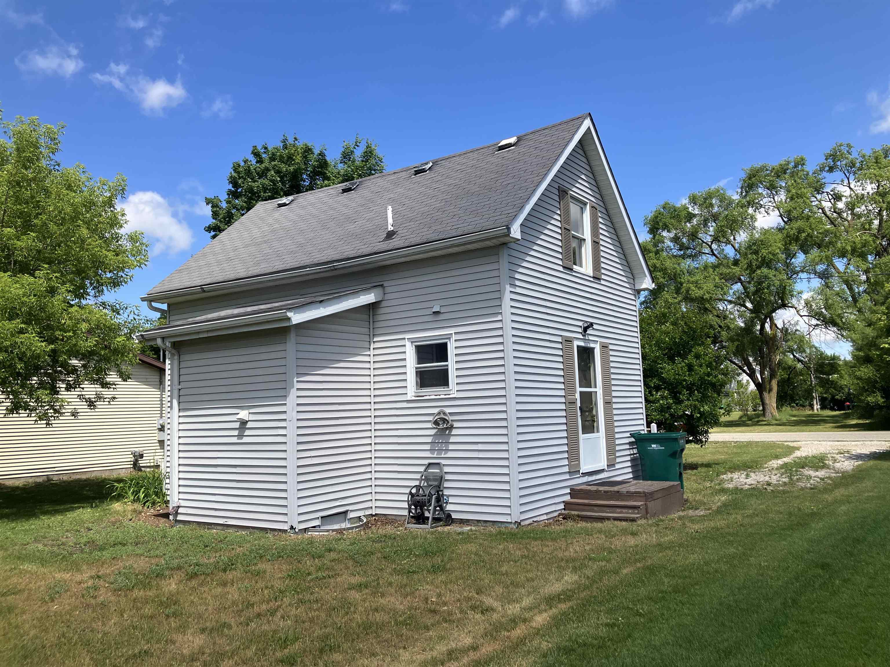 Homes for sale in Gladwin, MI | 210 Sherman St, Gladwin, MI 48624 | MLS# 50211340