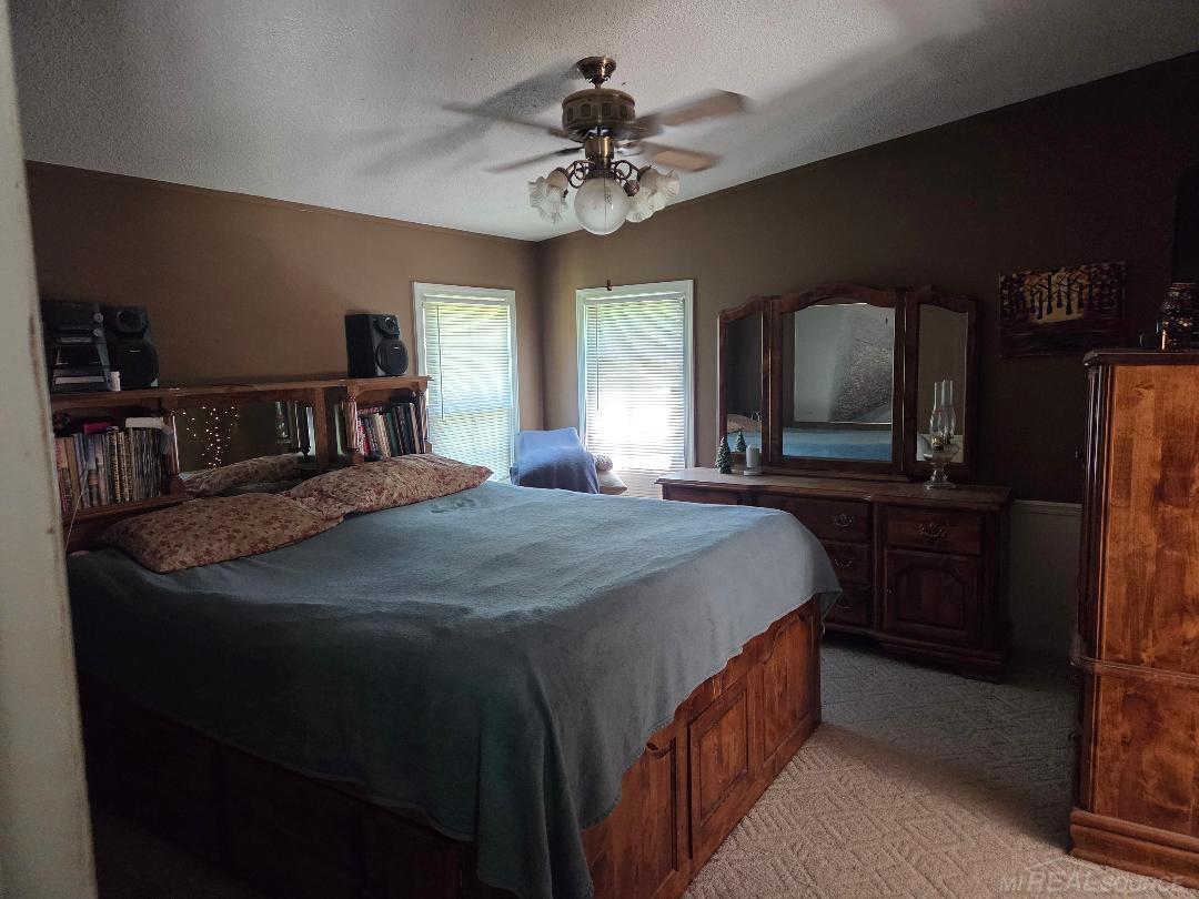2960 Oakview Street photo 13