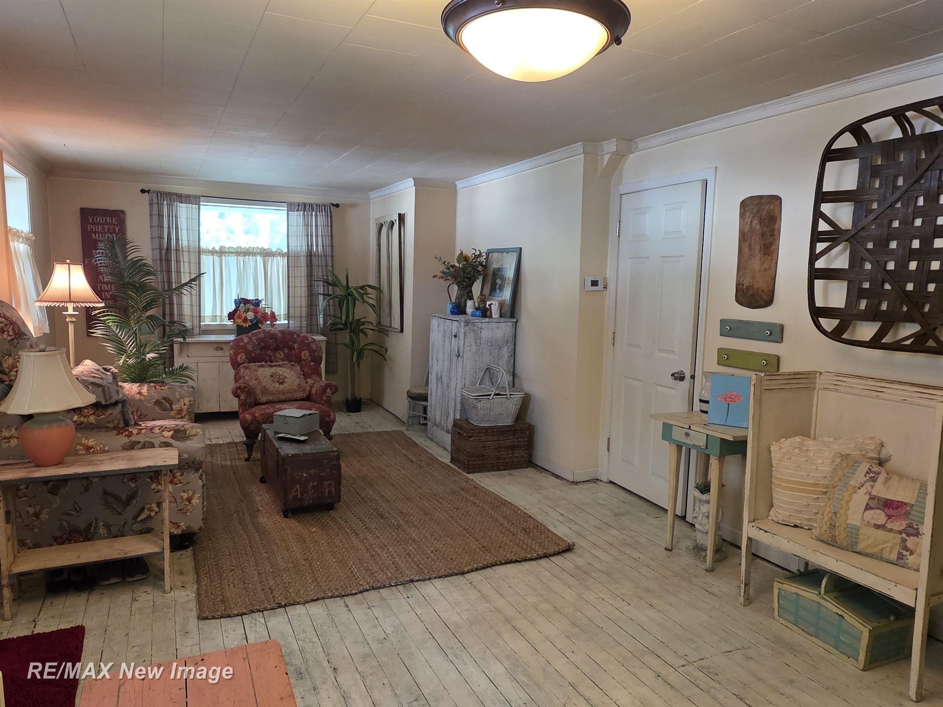 Photo 3 of Multi family home for sale at 218 Lincoln St, Chesaning, MI 48616 | MLS# 61050211457 | Listing updated on 2026-10-07