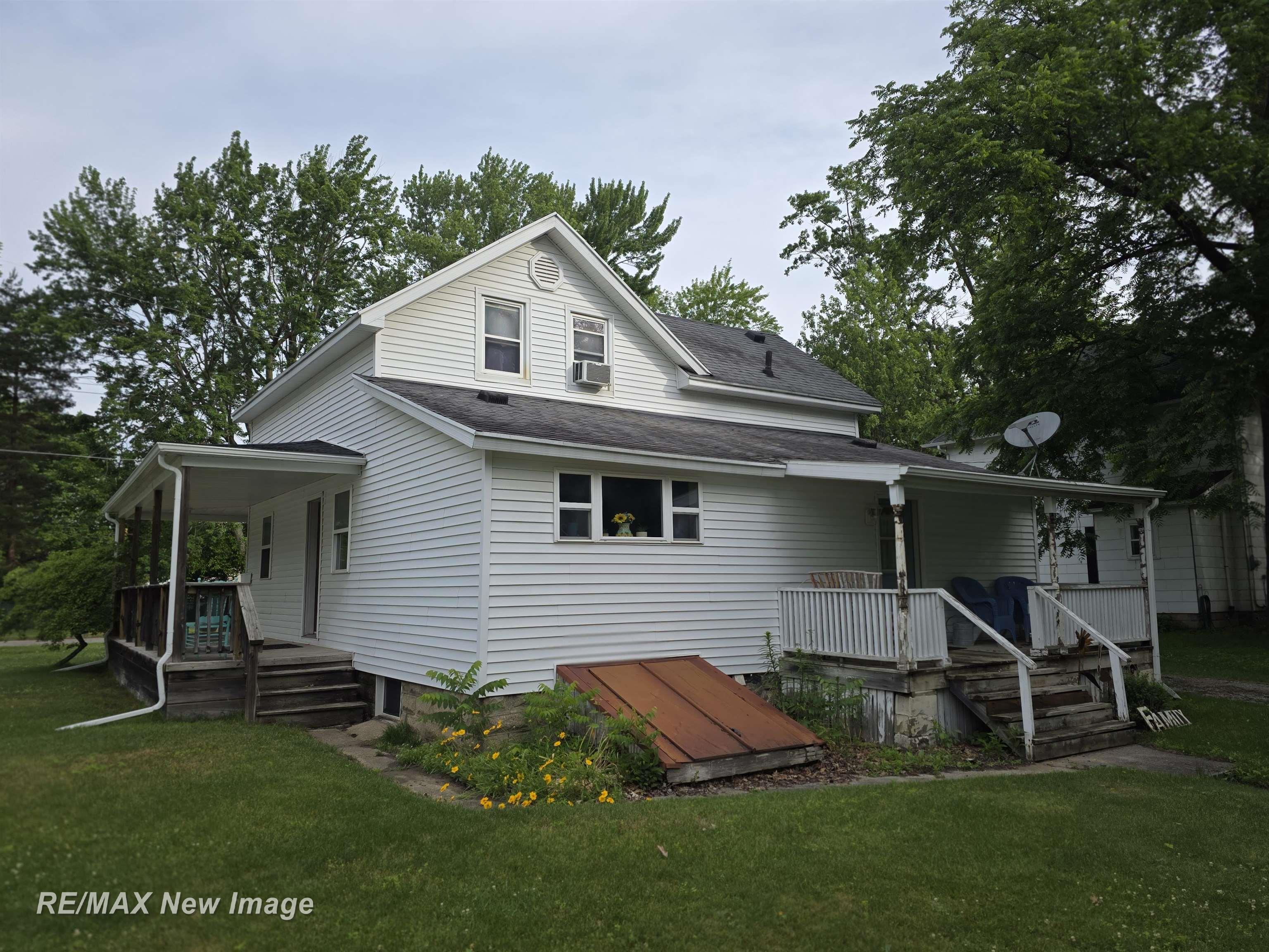 Photo 21 of Multi family home for sale at 218 Lincoln St, Chesaning, MI 48616 | MLS# 61050211457 | Listing updated on 2026-10-07