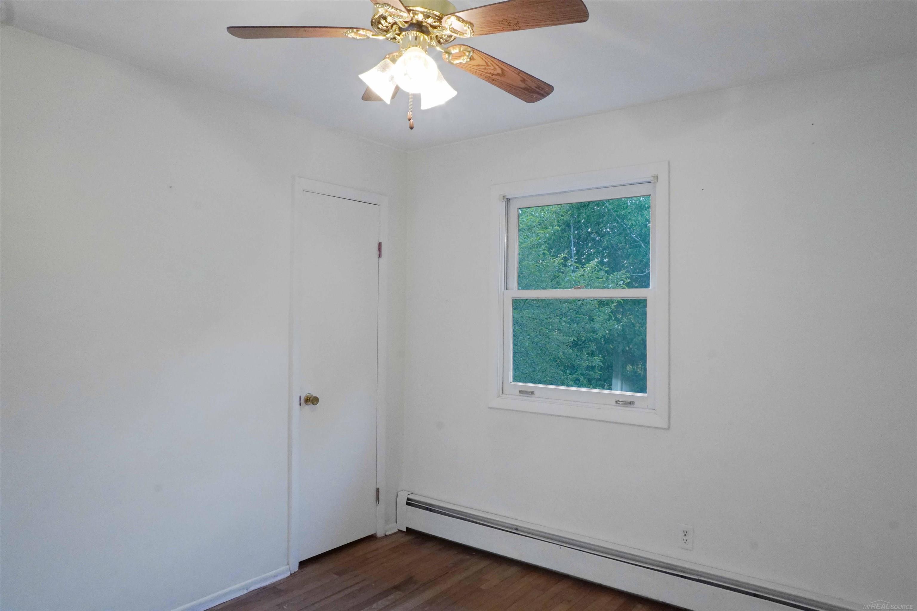 1385 N Blacks Corners Road photo 13