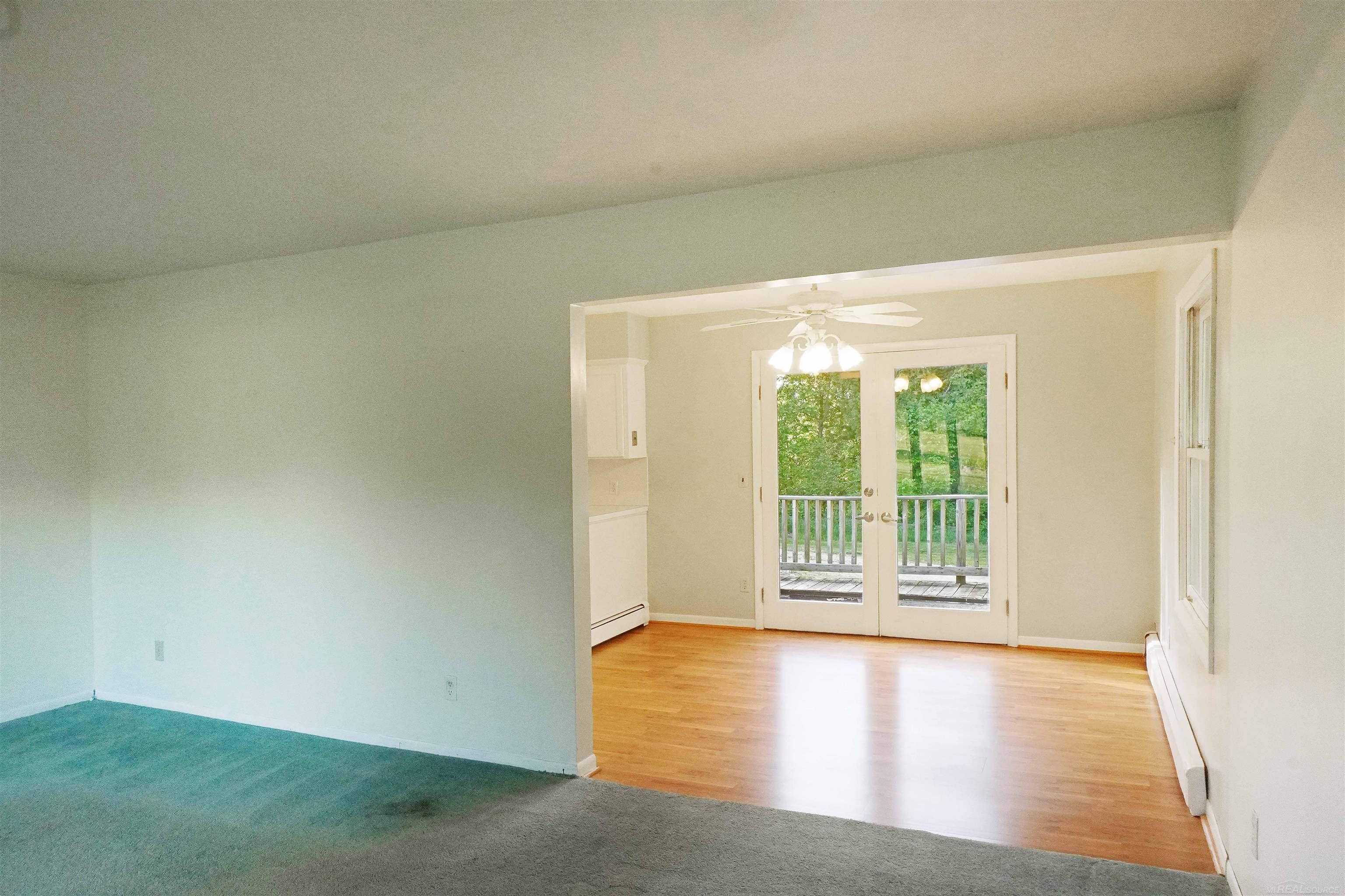 1385 N Blacks Corners Road photo 5