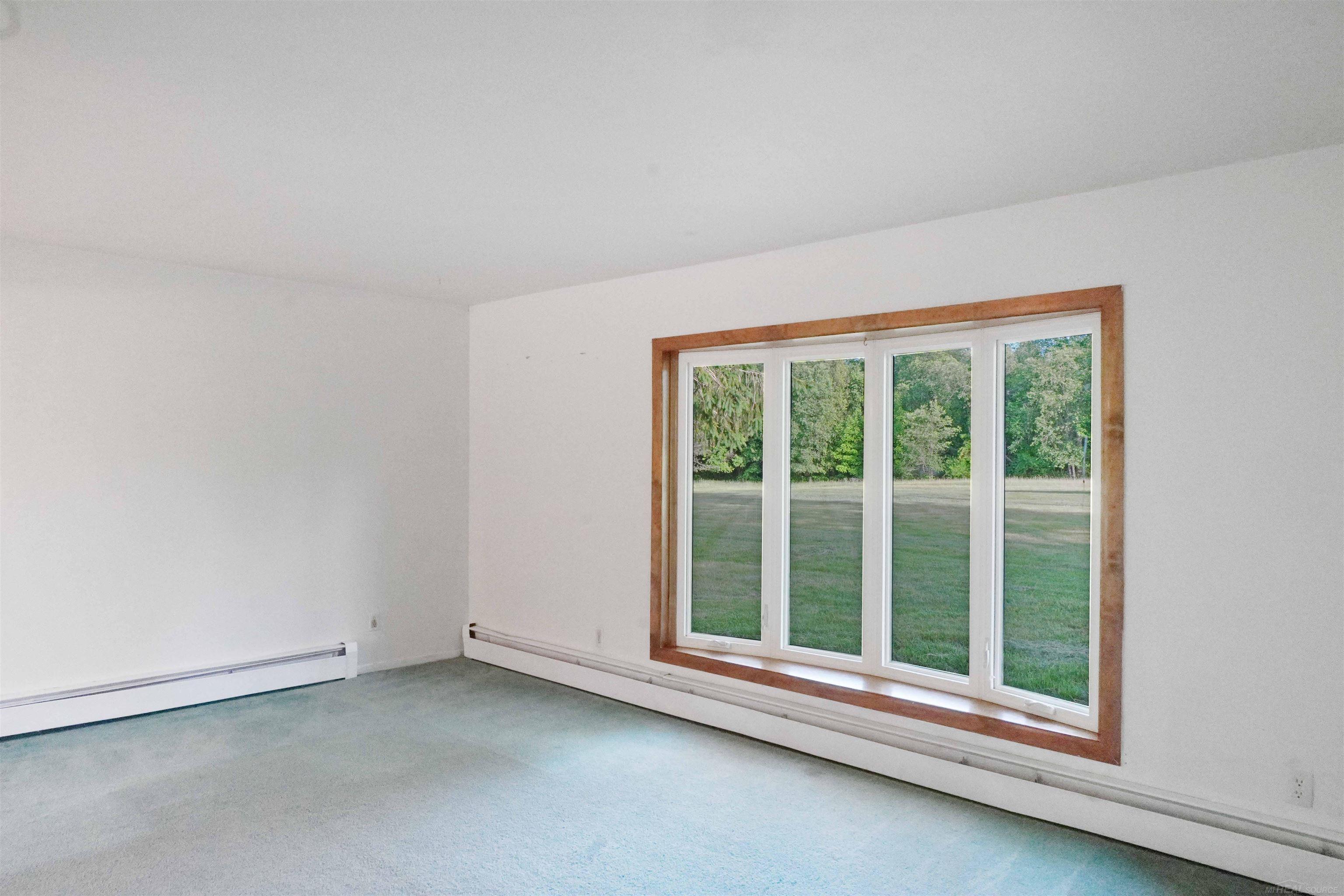 1385 N Blacks Corners Road photo 8