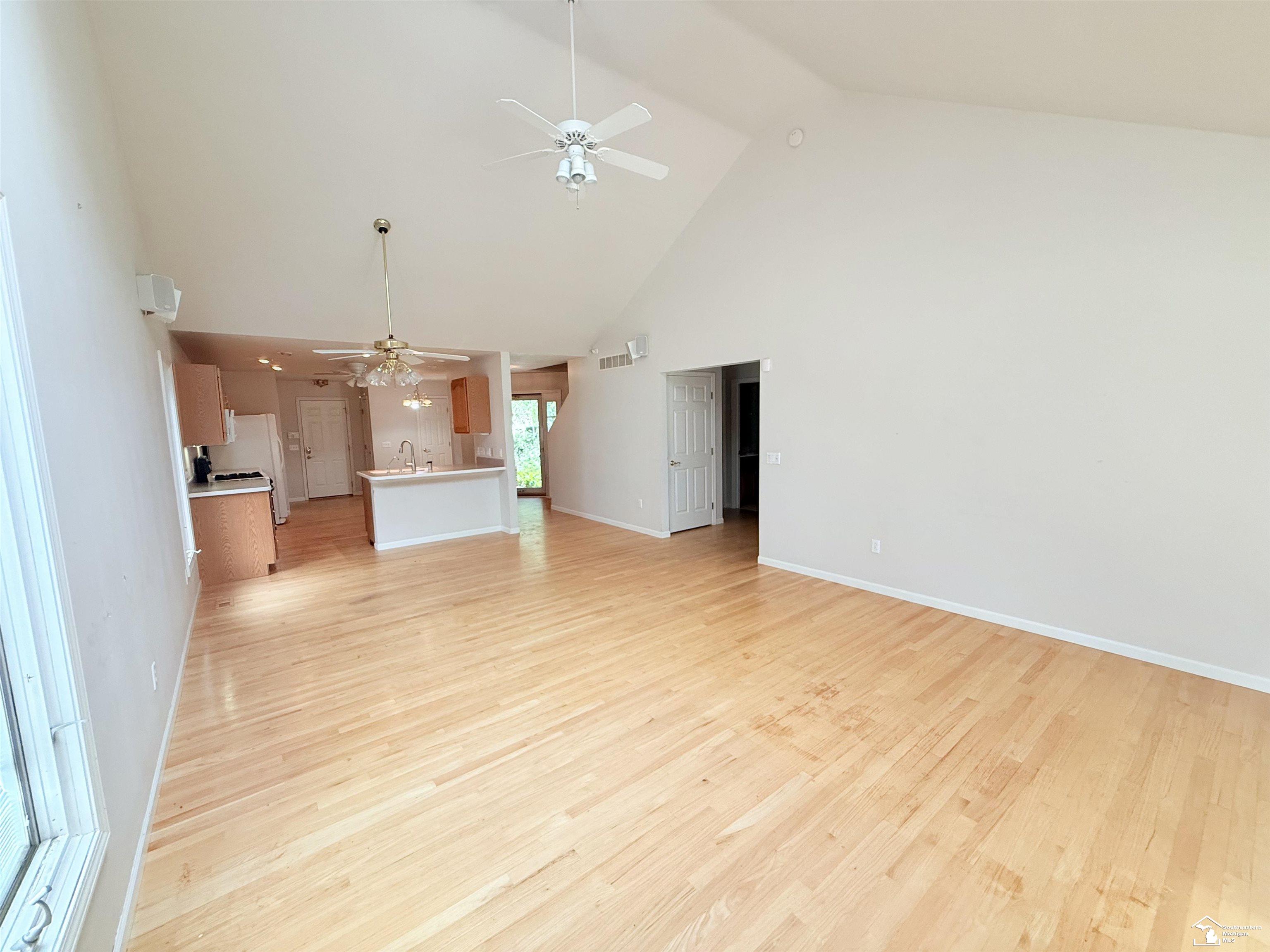 2nd image of 1626 Spruce Ct, Temperance, MI 48182 | MLS# 57050211819