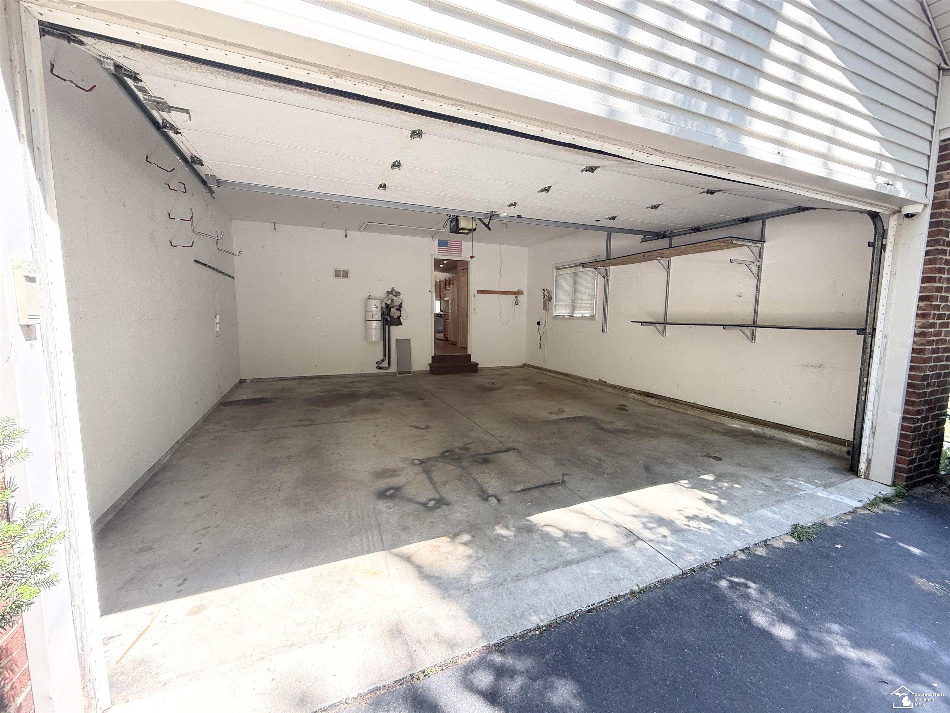 34th image of 1626 Spruce Ct, Temperance, MI 48182 | MLS# 57050211819