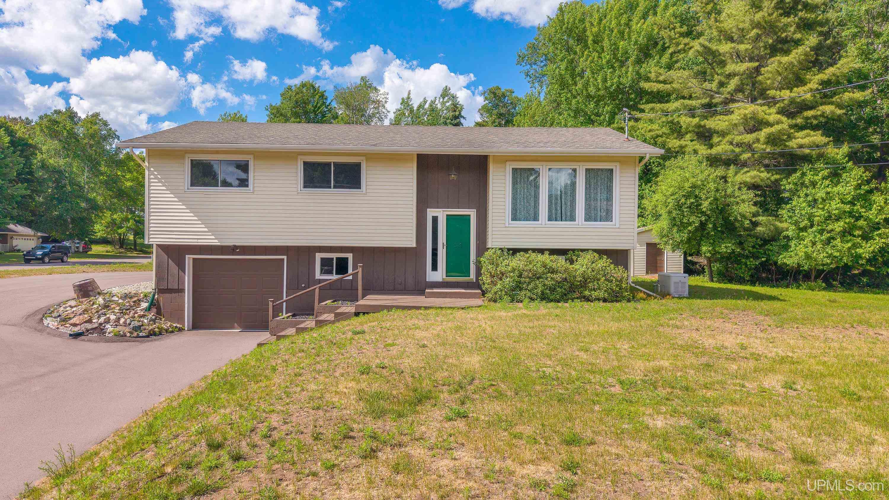 204 Ford Road, Marquette MI 49855, 50211894