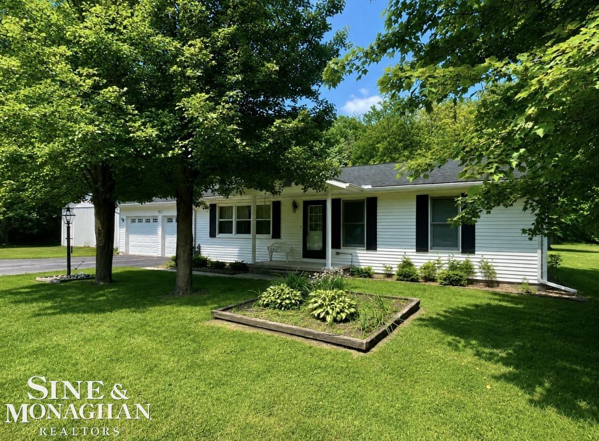 Photo 2 of Single family home for sale at 9211 Folkert Rd, Clay, MI 48001 | MLS# 58050211972 | Listing updated on 2026-10-05