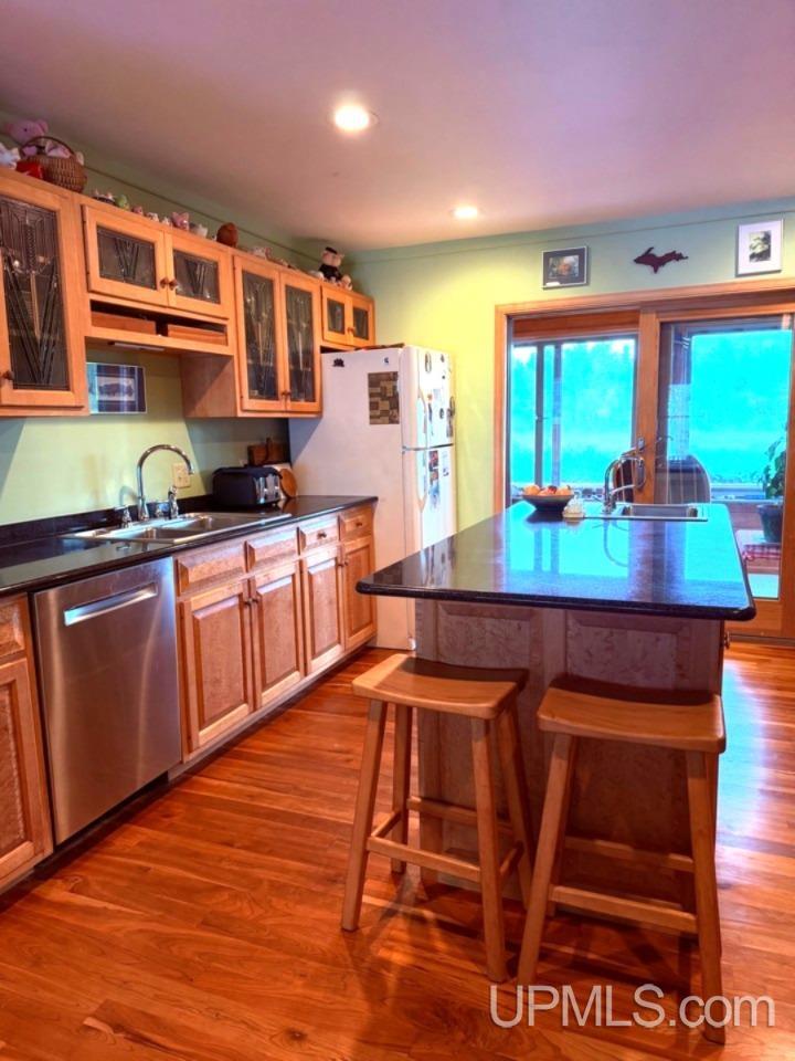 Photo 4 of Single family home for sale at 3490 Squaw Beach Rd, Big Bay, MI 49808 | MLS# 50211989 | Listing updated on 2026-09-02