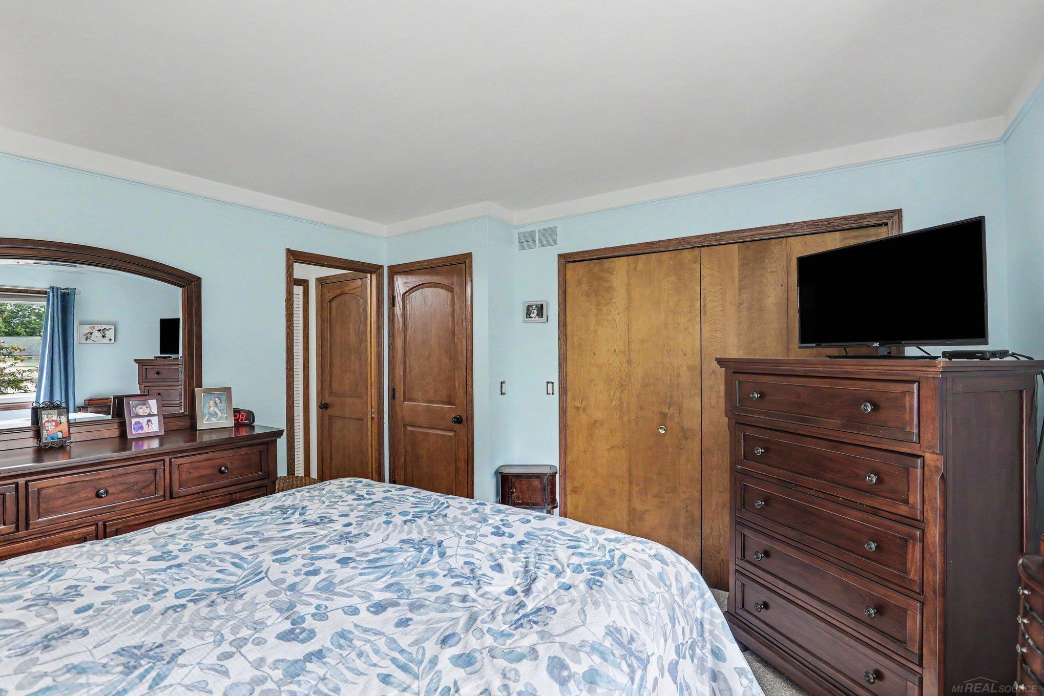302 Westwinds Drive photo 14