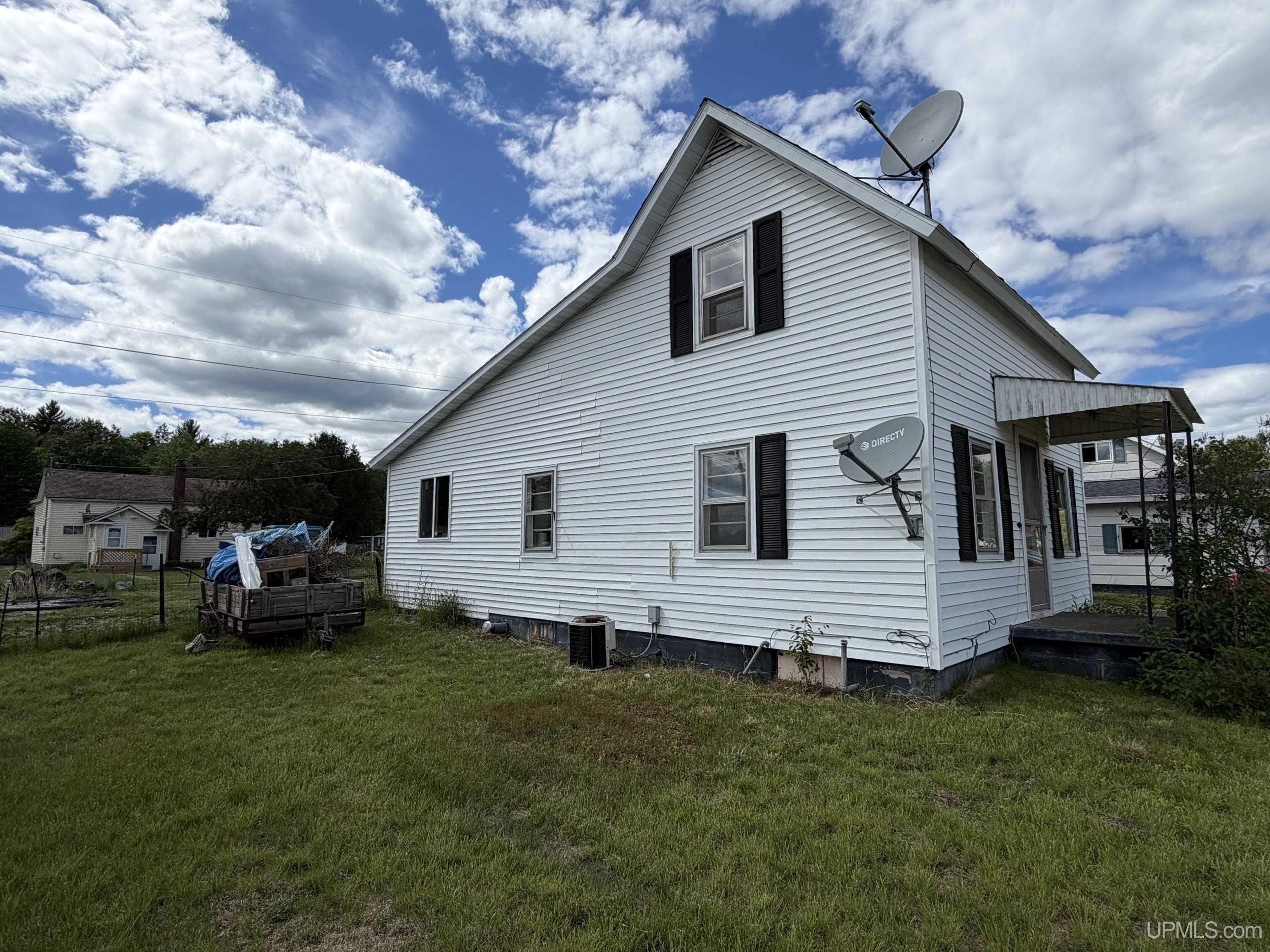 MLS 50212143 Large photo number 2 